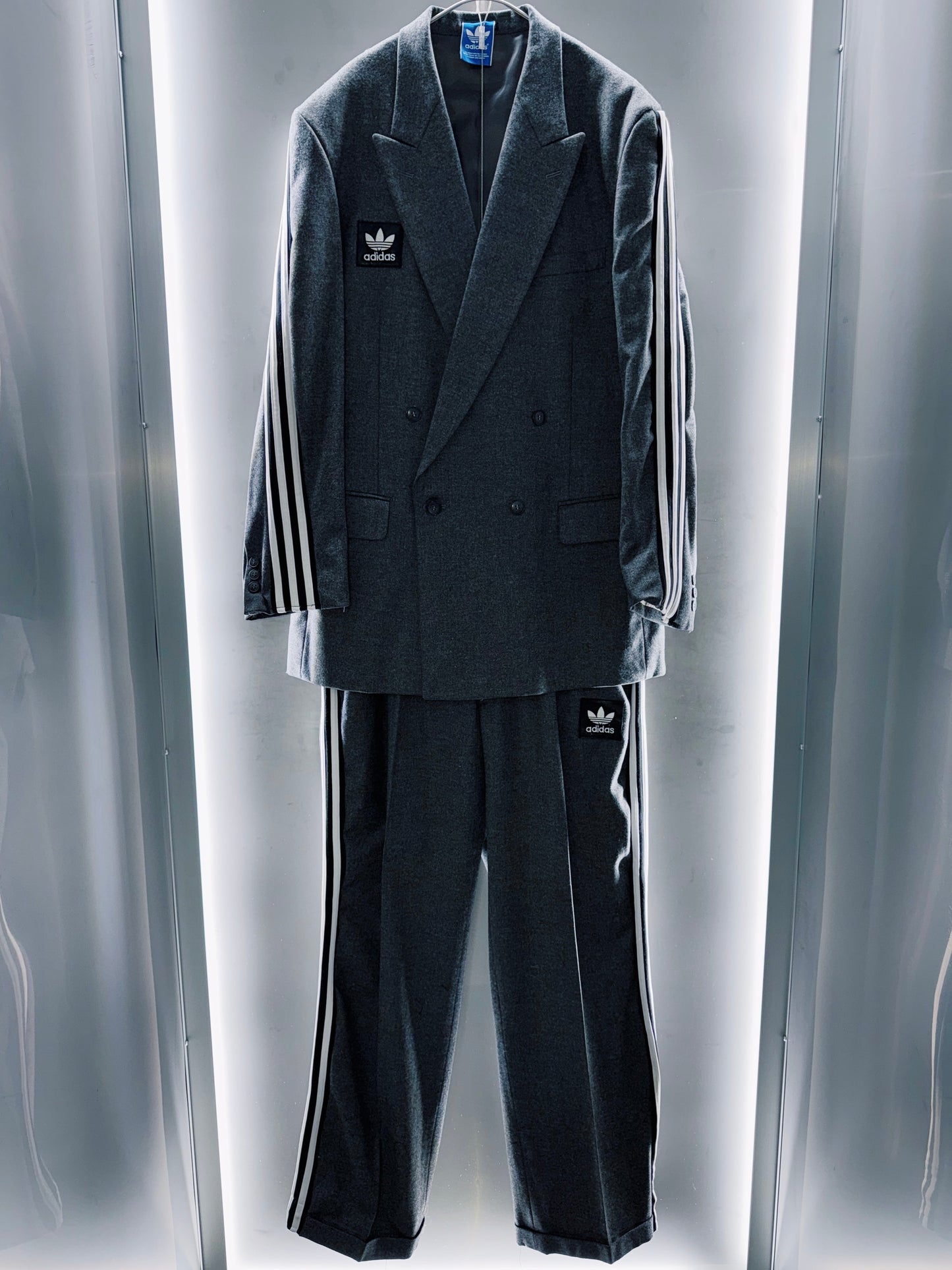special "original re:meke" vintage "adidas"x vintage double breast SETUP three strip edition