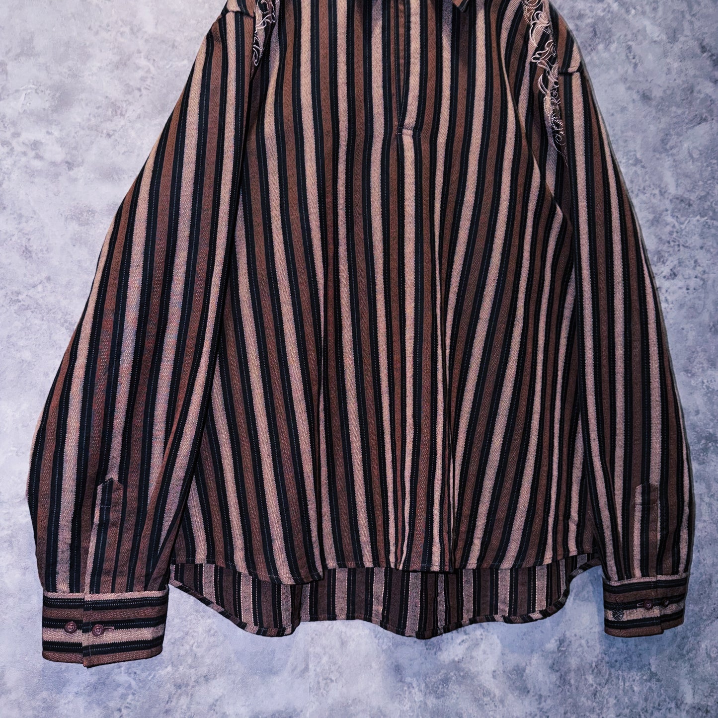 【doppio】vintage shoulder embroidery stripe pattern collar shirt