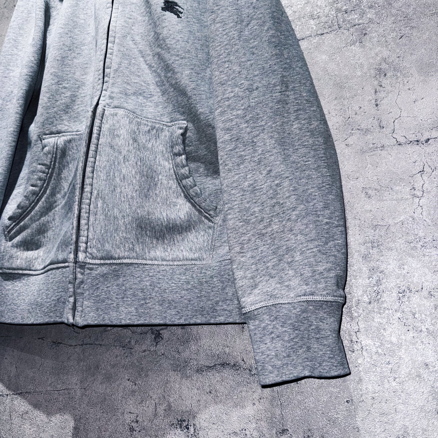 "BURBERRY"nova check pattern design zip-up hoodie