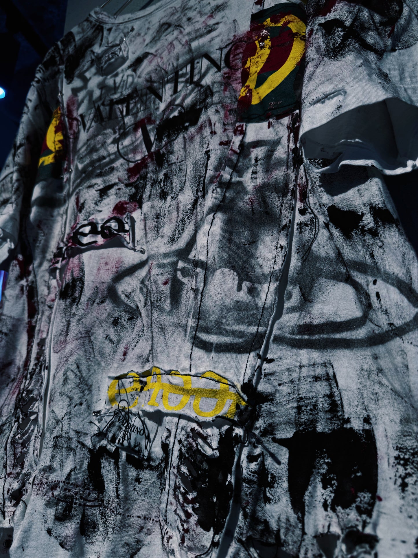 "vivid notes"chaos custom design Layered Orbit T-shirt
