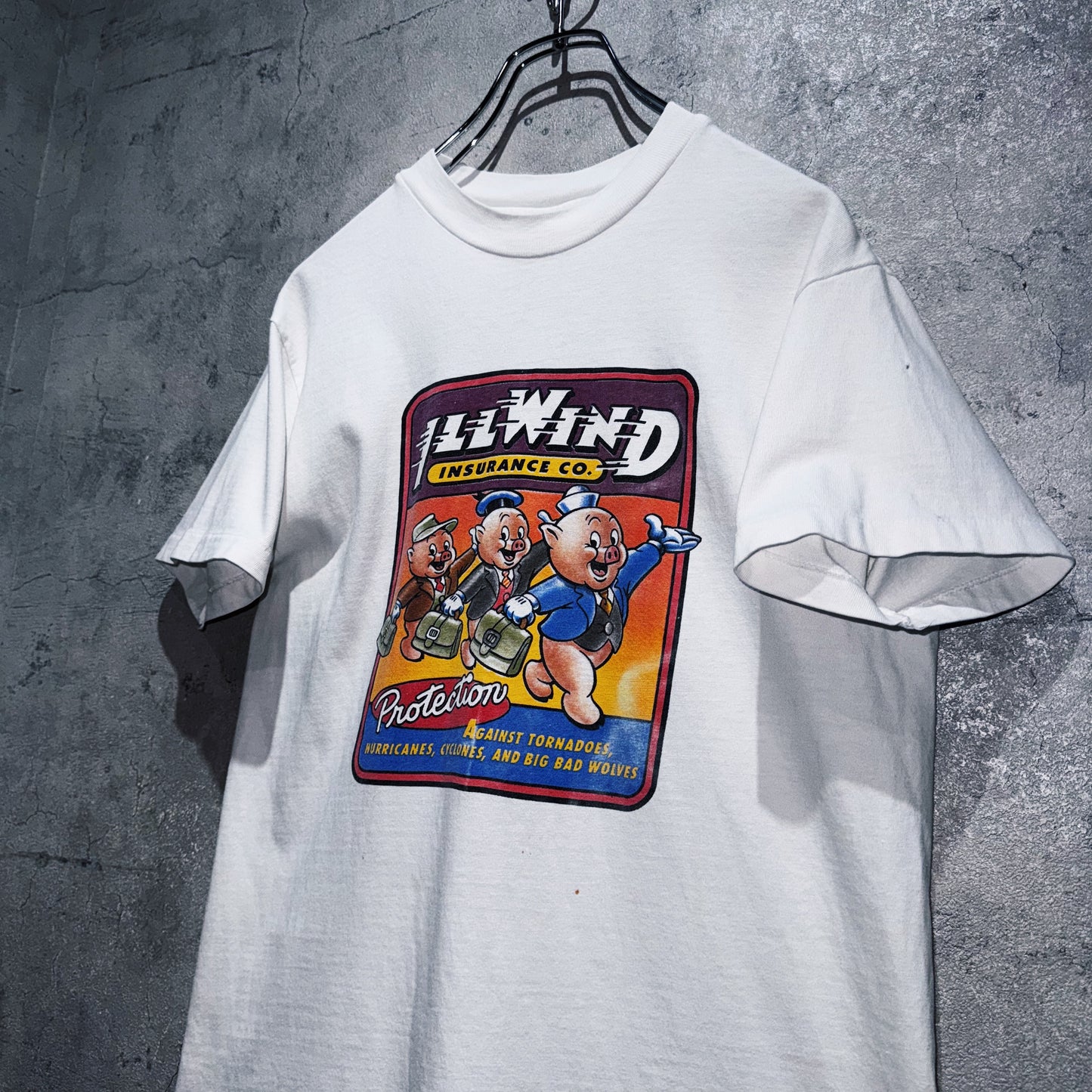 "The Three Little Pigs"ILL WIND INSURANCE co. graphic print design T shirt