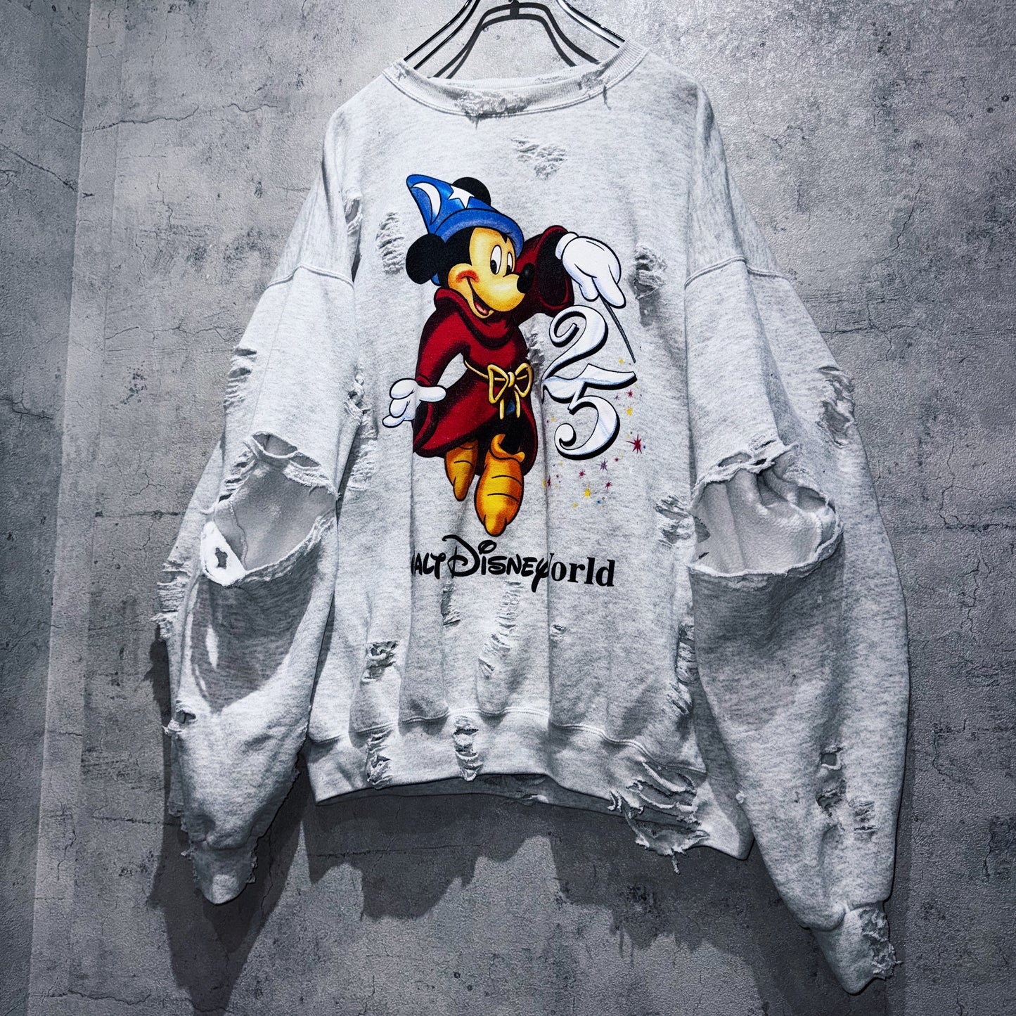 90's"Disney"25 anniversary graphic design boro custom pullover sweat