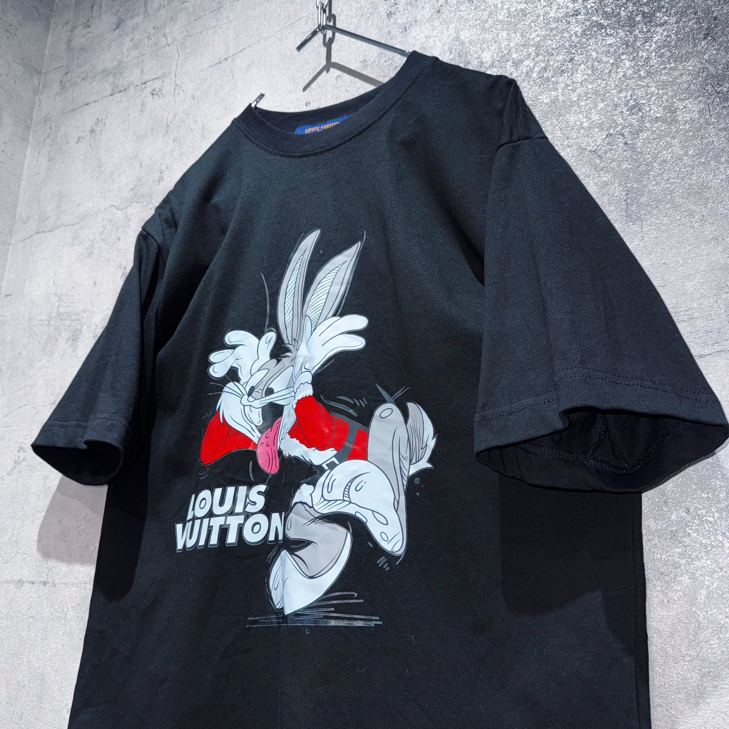 "LOUIS VUITTON"BUGS BUNNY graphic design bootleg T shirt