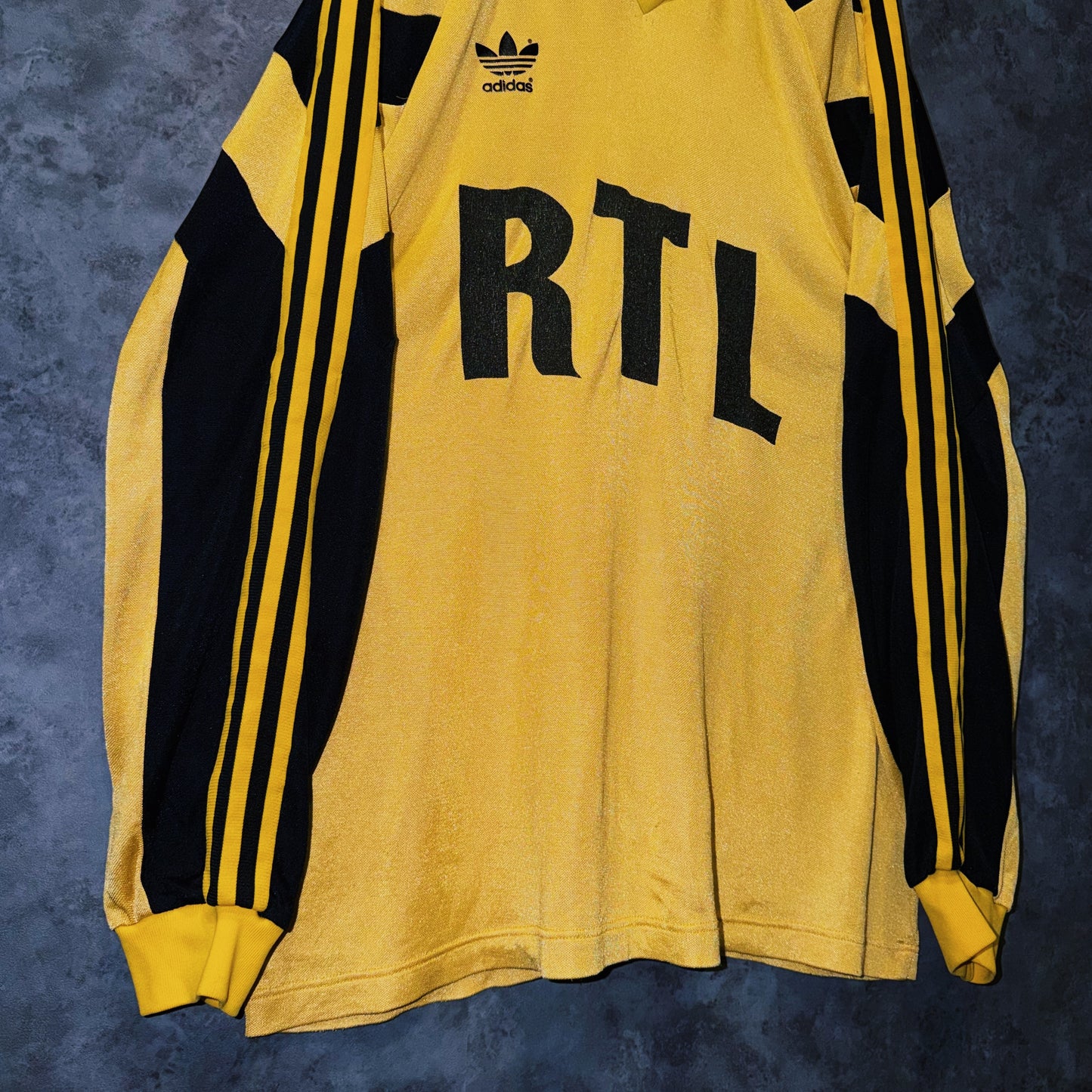 【doppio】90’s vintage “FC Sochaux-Montbéliard” three stripe design long sleeve game shirt