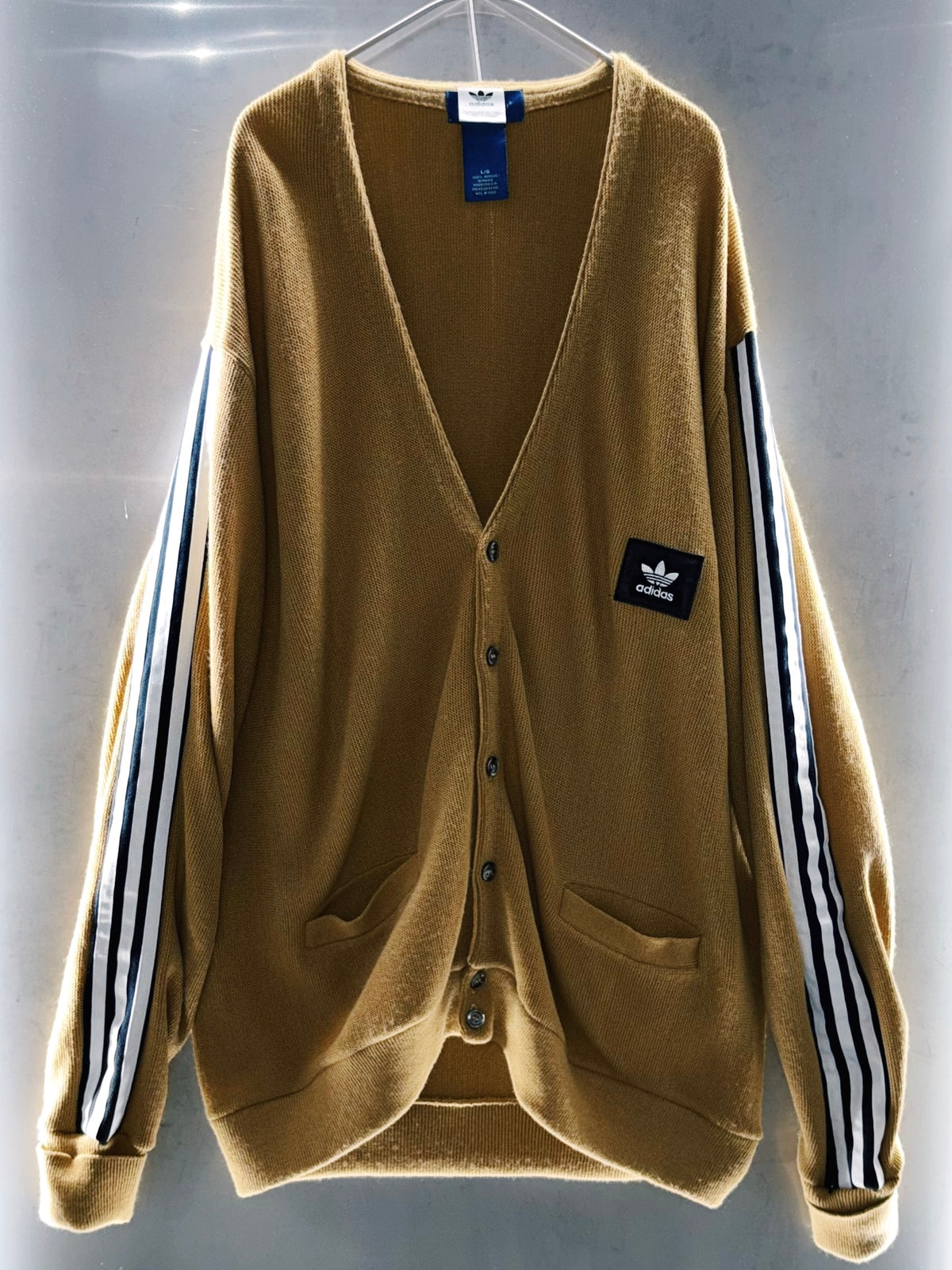 special "original re:meke" vintage
"adidas"× vintage cardigan three strip edition