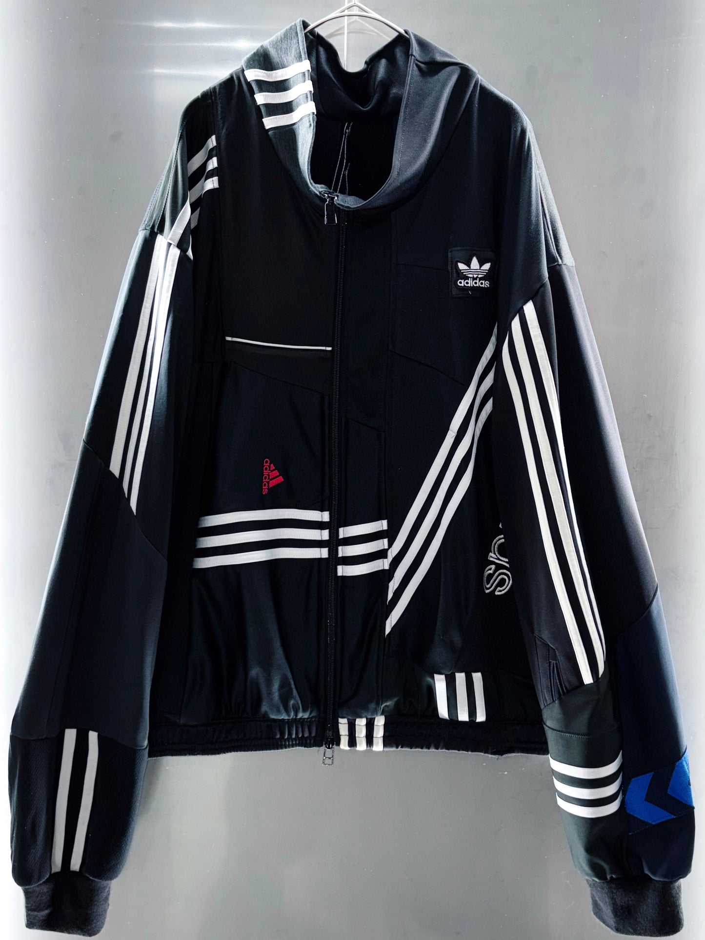 special "original re:make" vintage patch work design High-neck track jacket