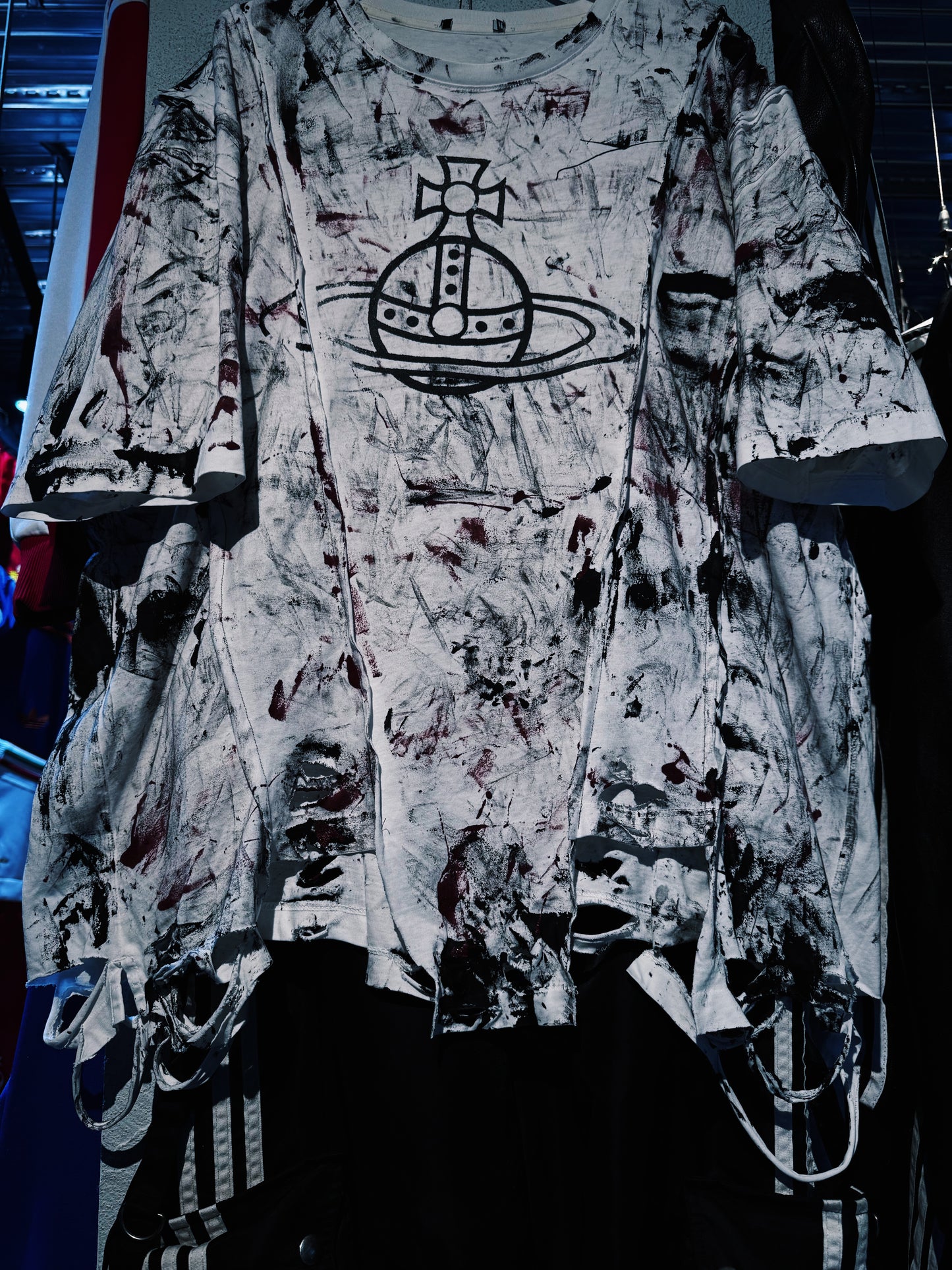 "vivid notes"The Anarchist's Layered Orbit T-shirt