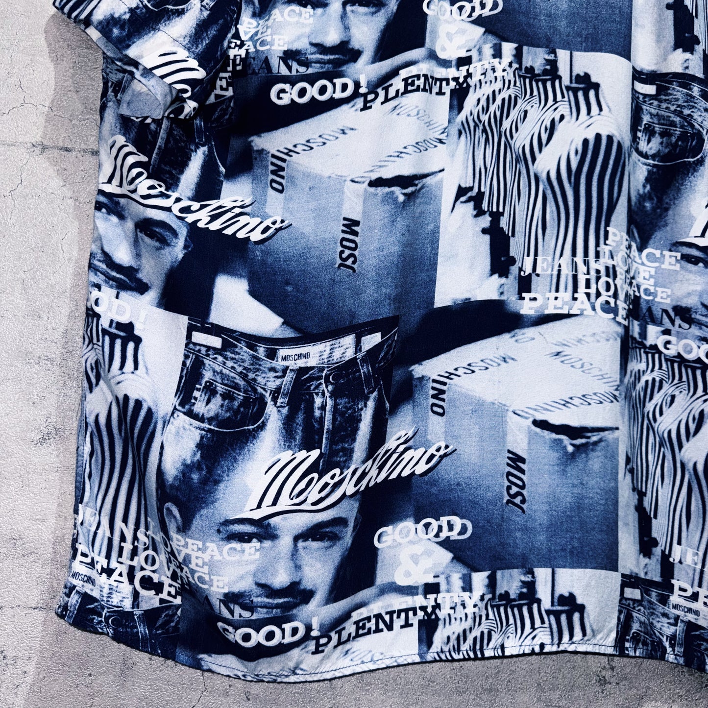 "MOSCHINO"all over pattern design short sleeve shirt