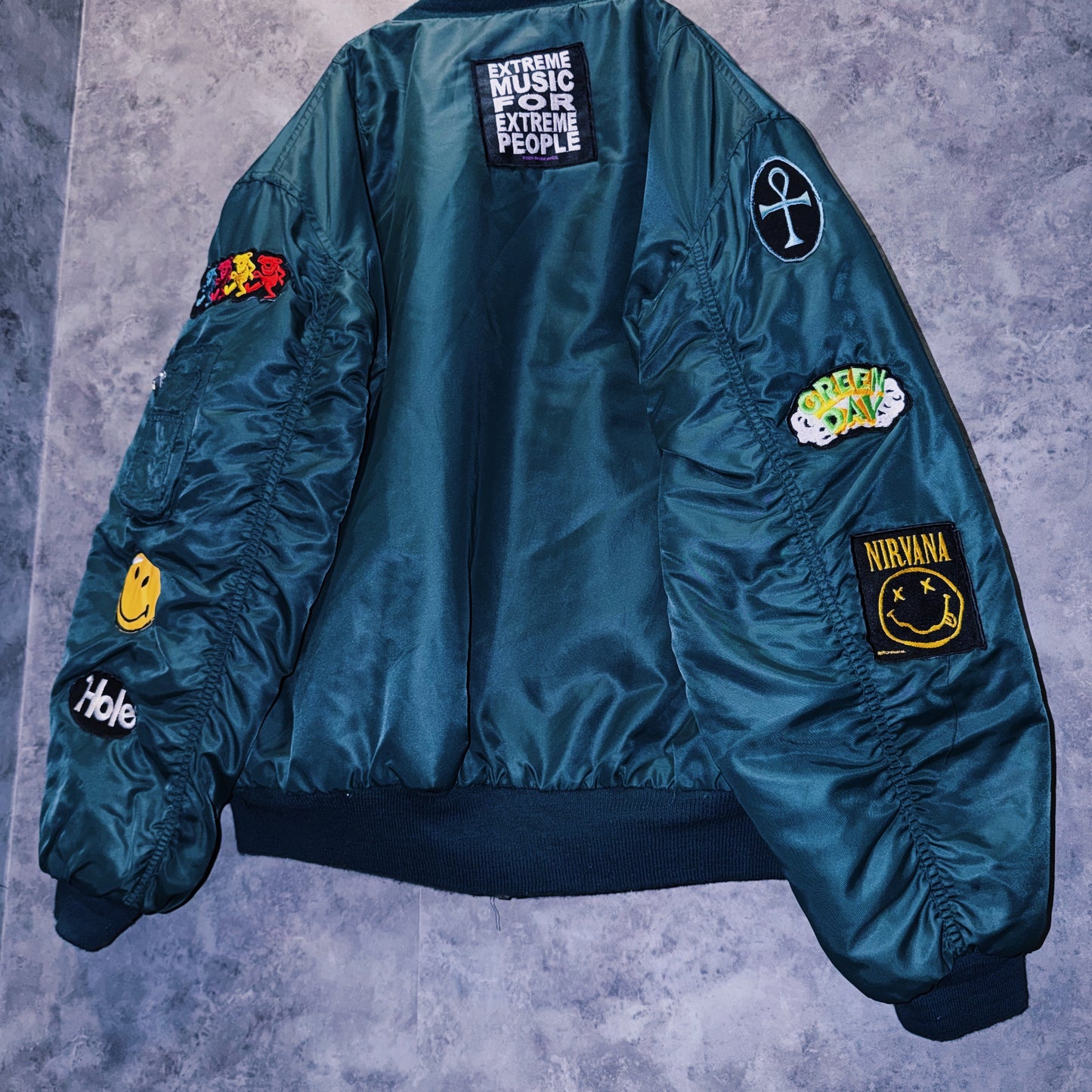 【doppio】vintage band logo patch design MA-1 jacket