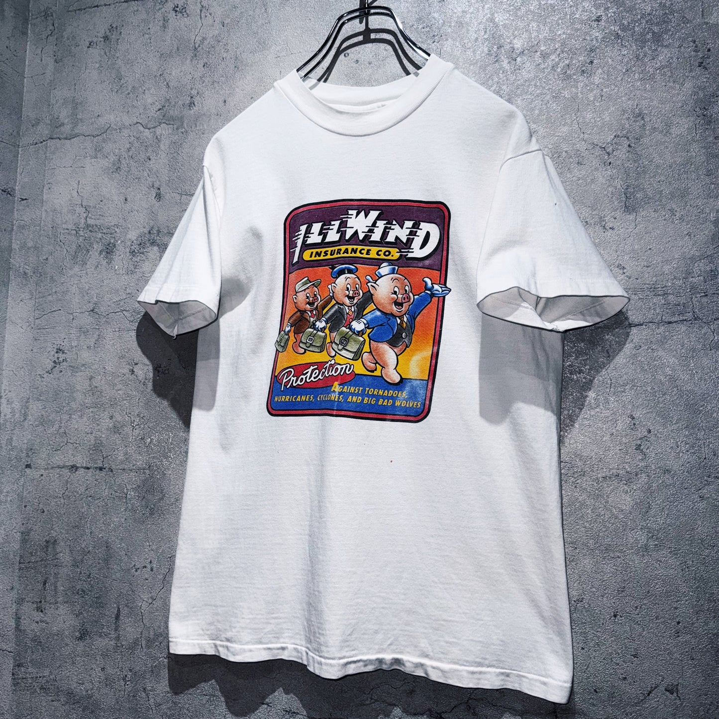"The Three Little Pigs"ILL WIND INSURANCE co. graphic print design T shirt