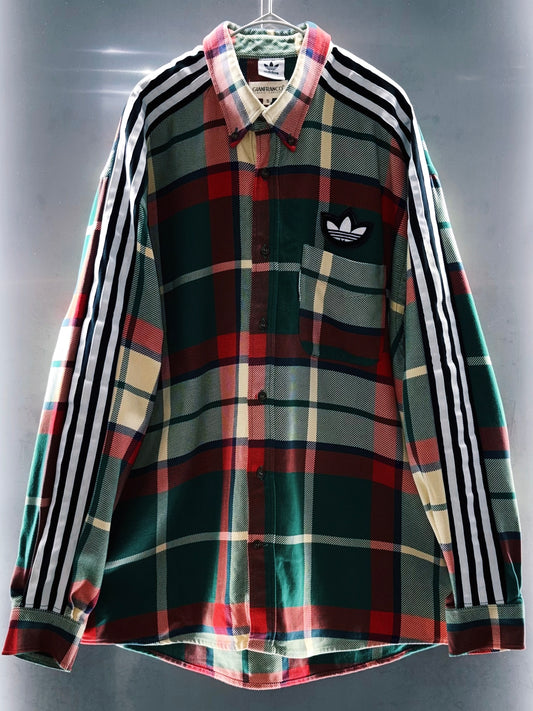 special "original re:meke" vintage
"adidas"× vintage loose shirt three strip edition