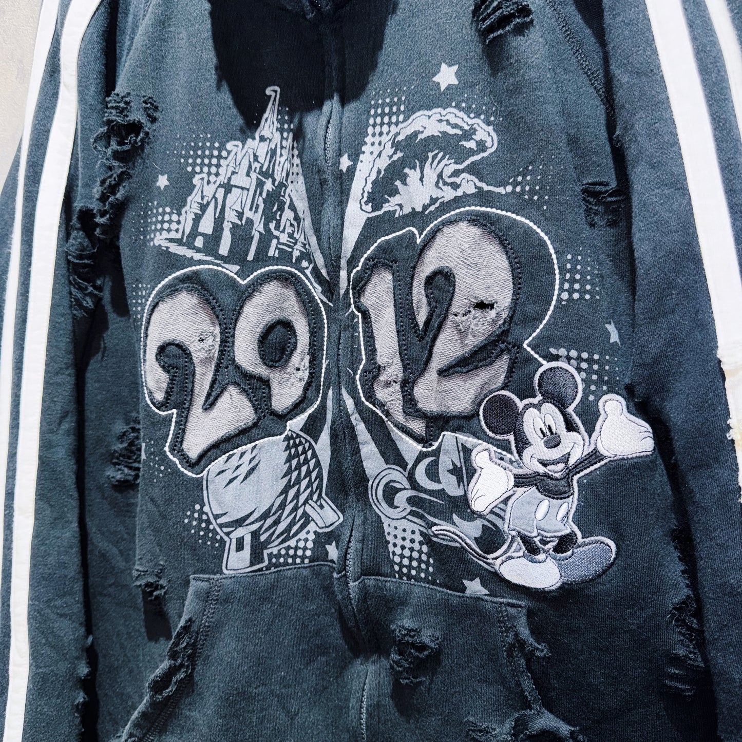 2012"Disney"WDW graphic design boro custom track jacket