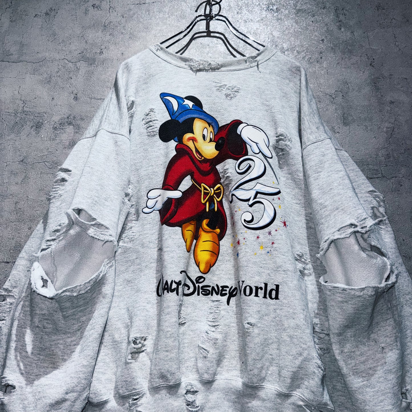 90's"Disney"25 anniversary graphic design boro custom pullover sweat