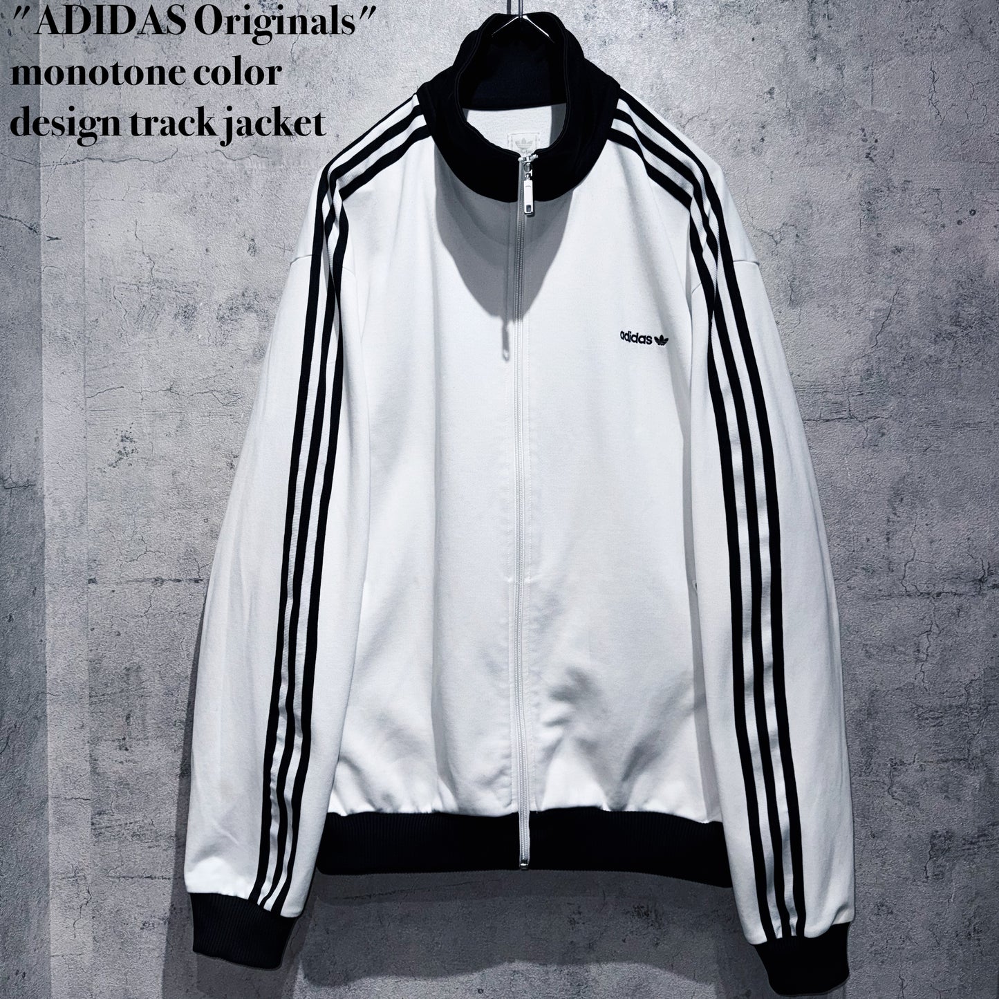 "ADIDAS Originals"monotone color design track jacket