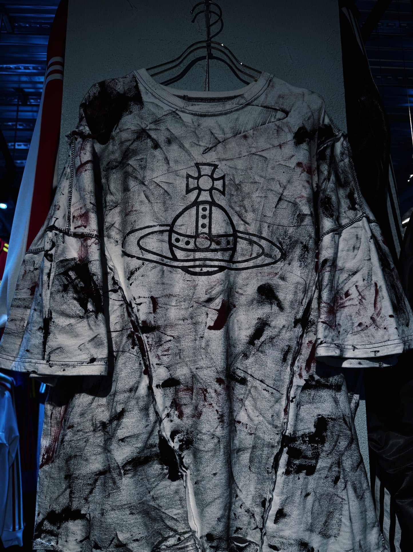 "vivid notes"The Anarchist's Layered Orbit T-shirt