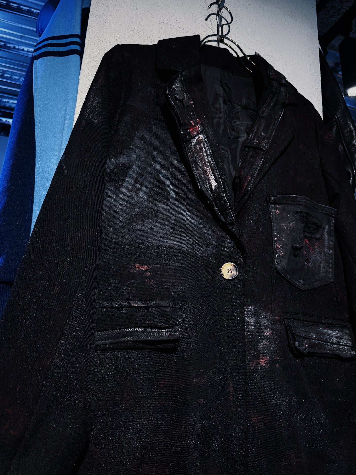 "vivid notes"The Anarchist's Orbit tailored jacket