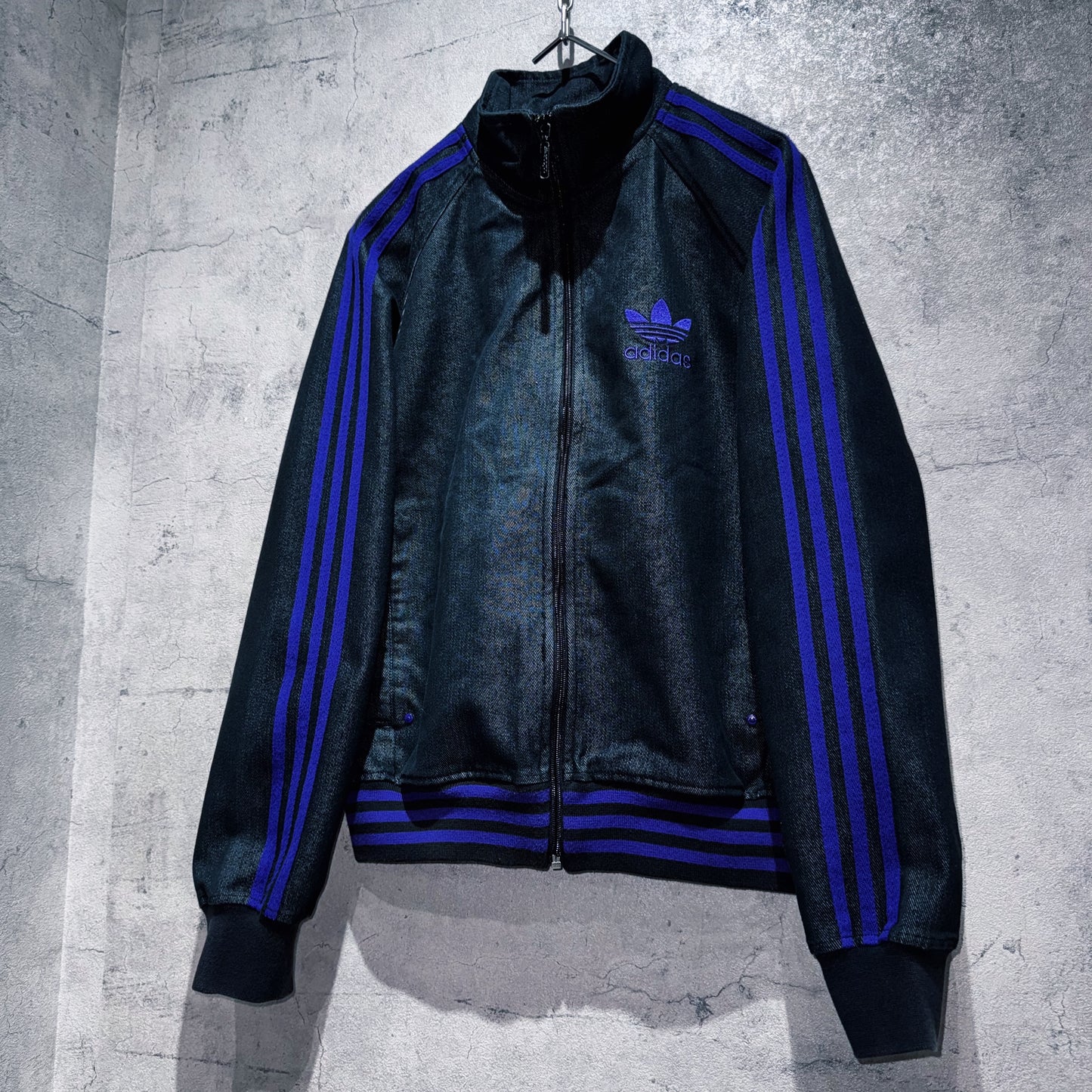 special"ADIDAS"denim material stand neck track jacket