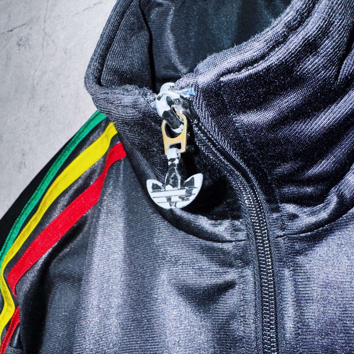 "ADIDAS Originals CHILE62”Trefoil design track jacket