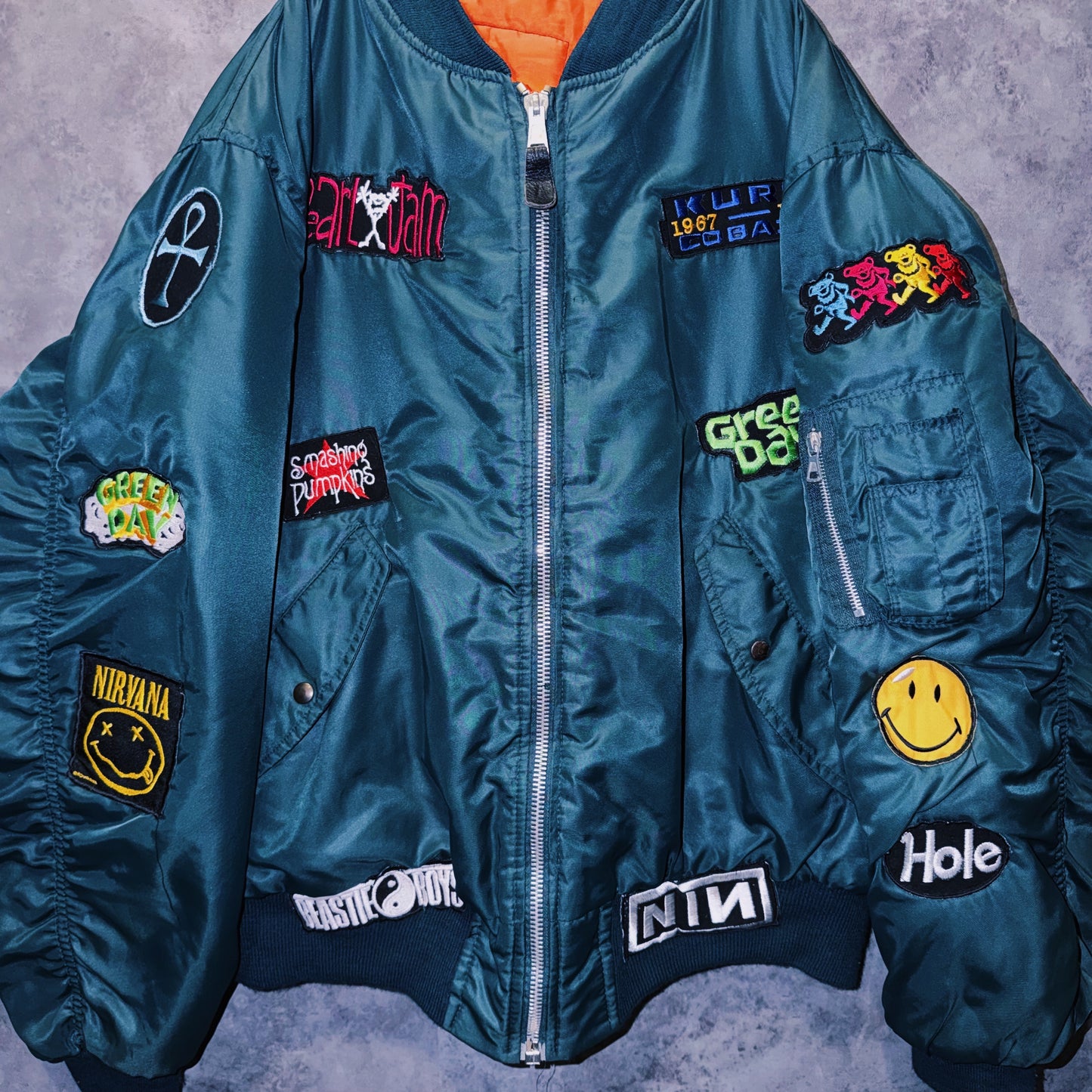 【doppio】vintage band logo patch design MA-1 jacket
