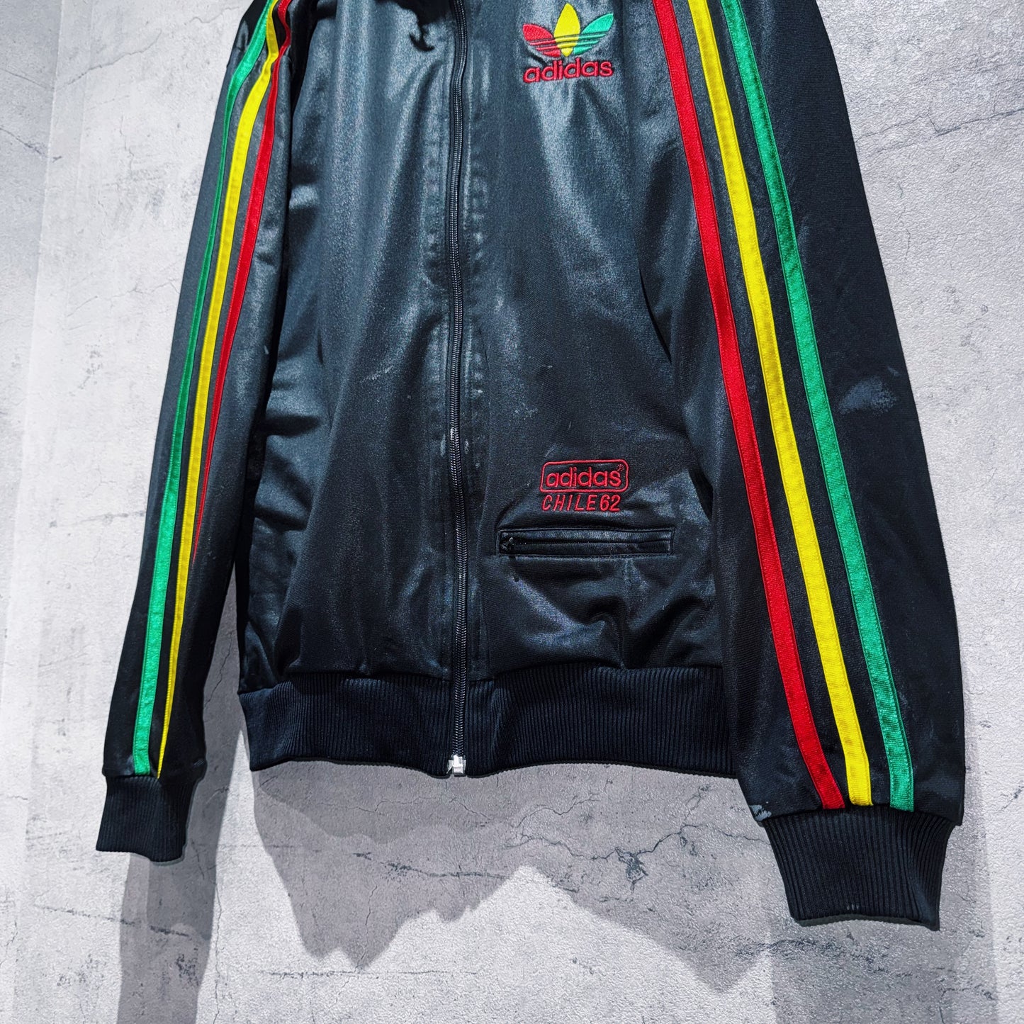 "ADIDAS Originals CHILE62”Trefoil design track jacket