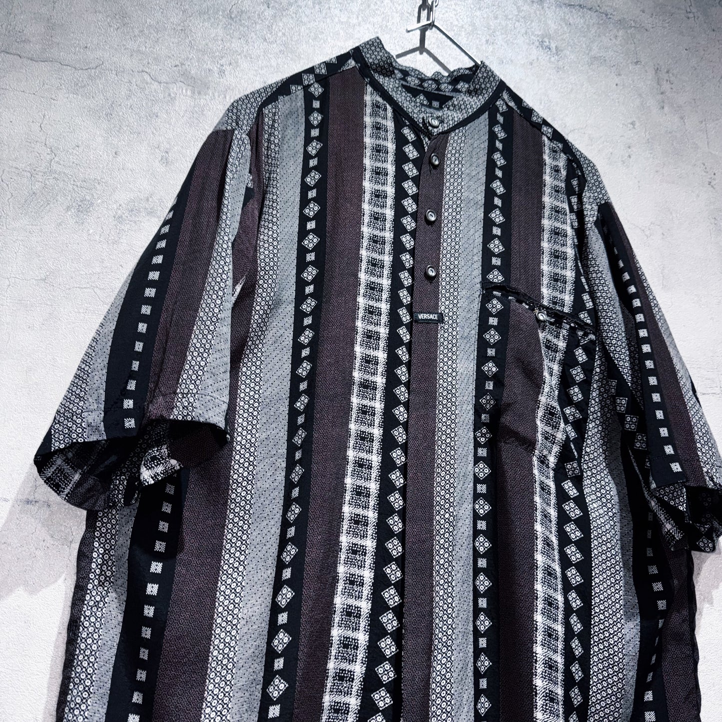 "VERSACE"switching pattern design short sleeve shirt