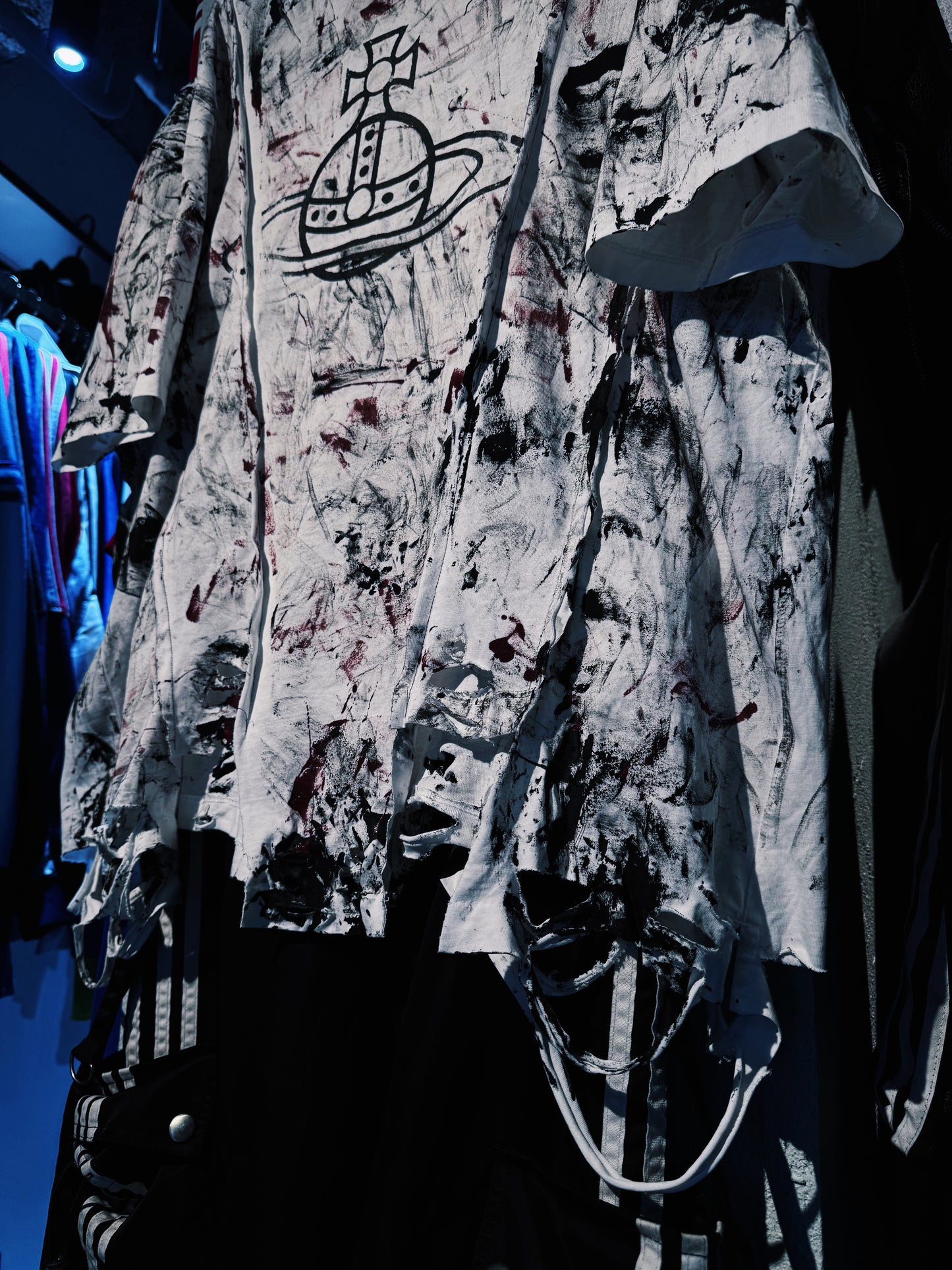"vivid notes"The Anarchist's Layered Orbit T-shirt