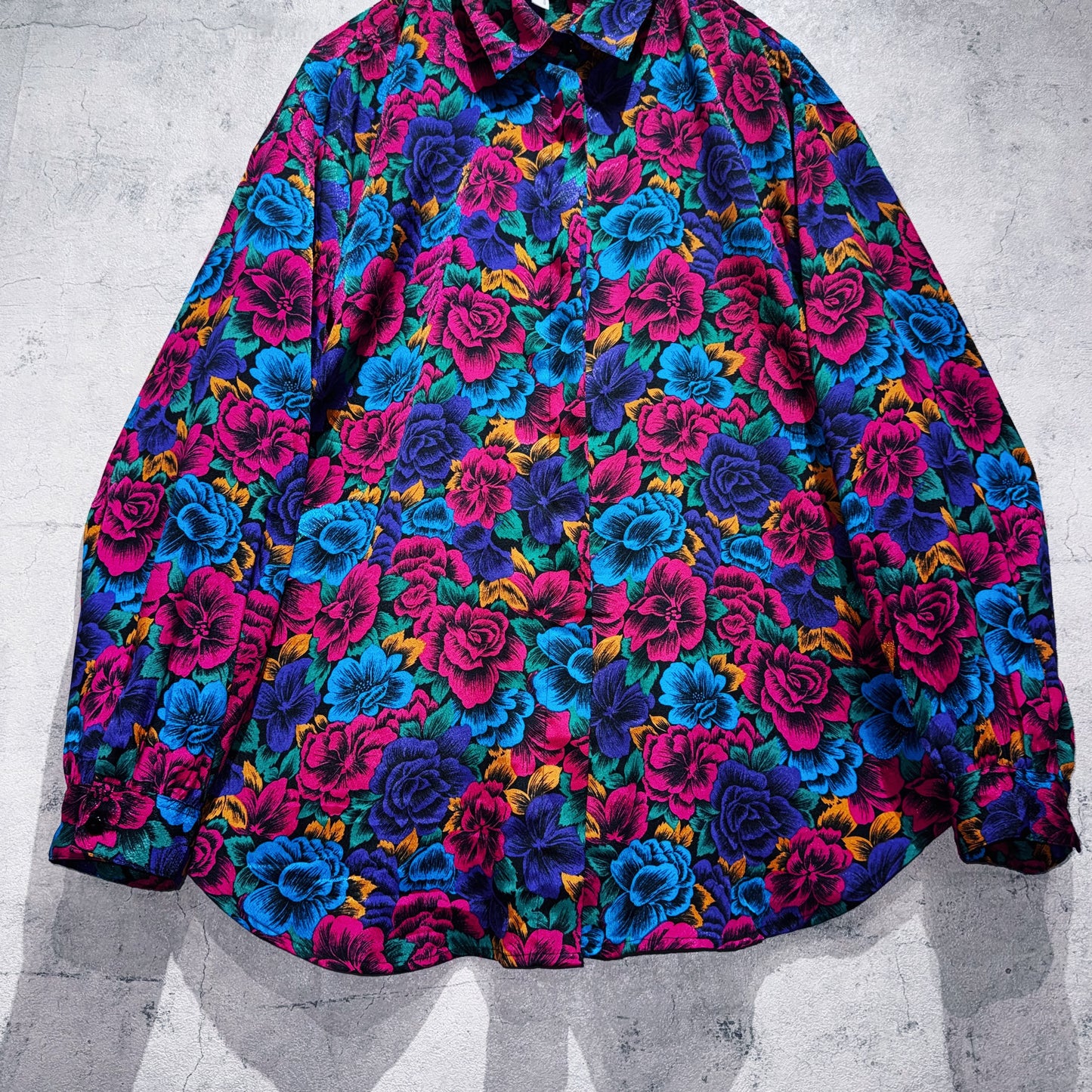 beautiful flower pattern design loose shirt