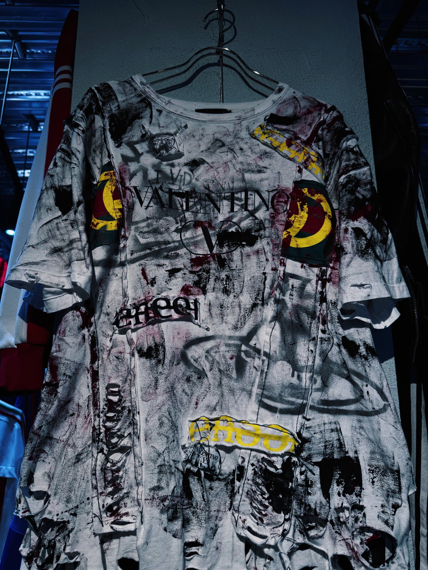"vivid notes"chaos custom design Layered Orbit T-shirt