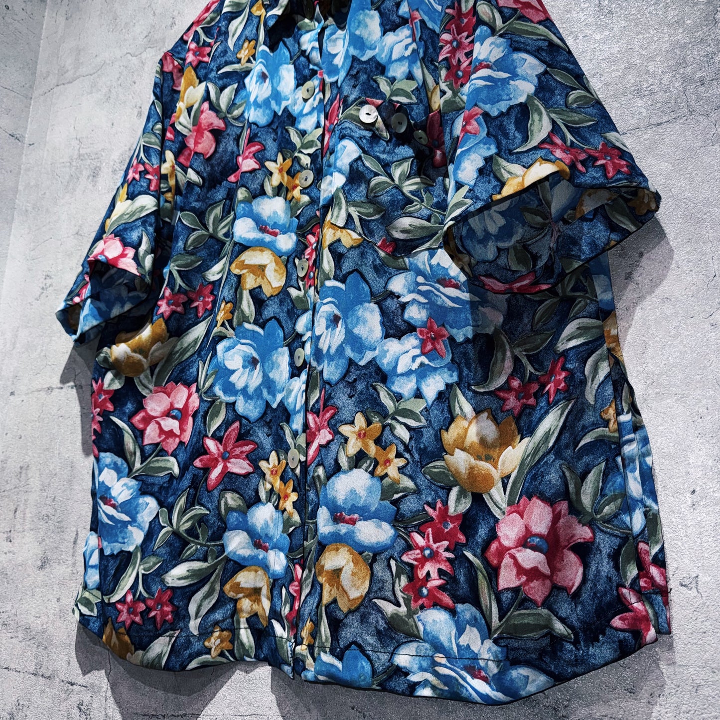 vintage Art flower pattern design short sleeve shirt