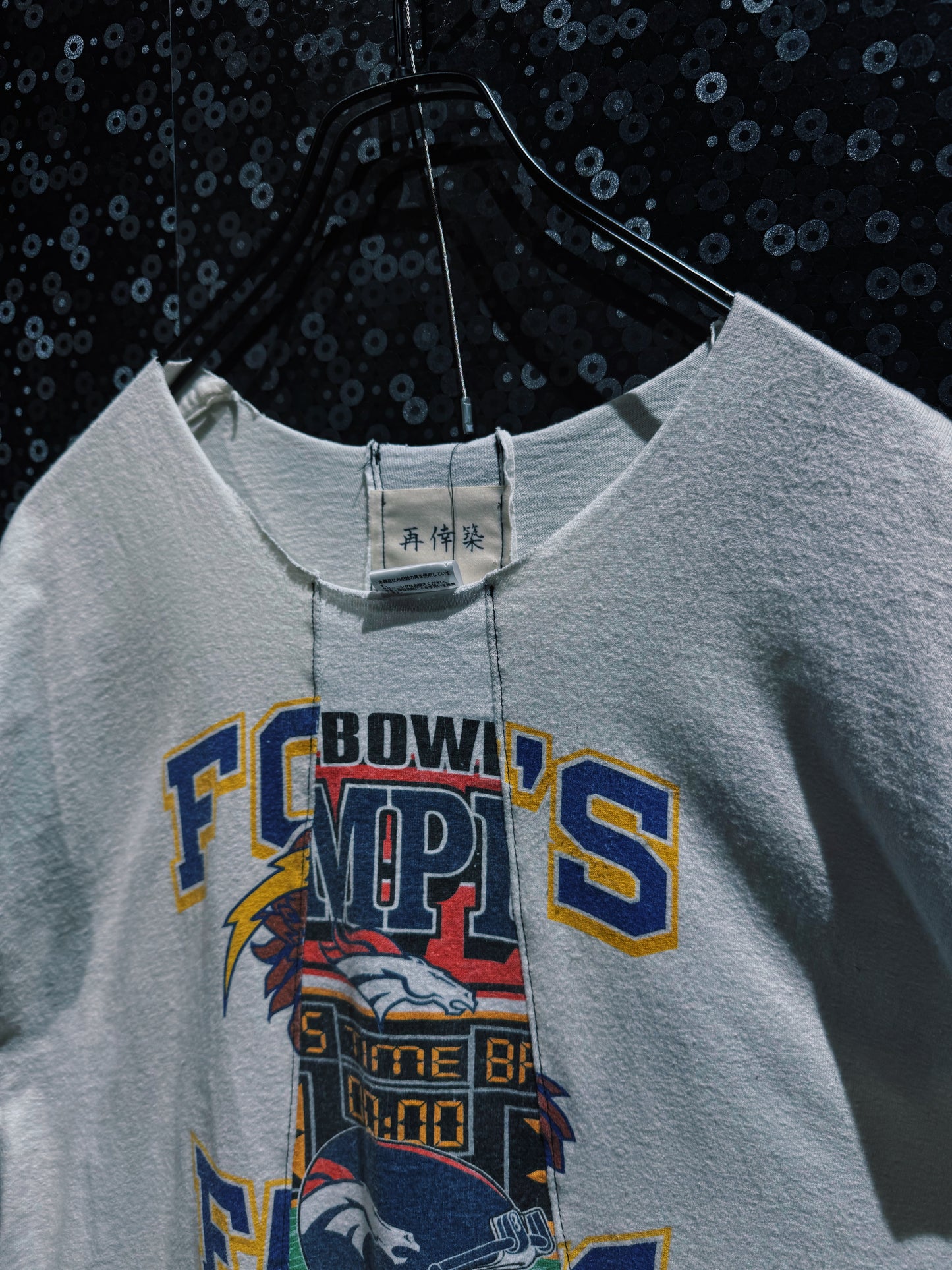 【ÆIEM】再倖築 “Split Championship” Docking No Sleeve T-shirt