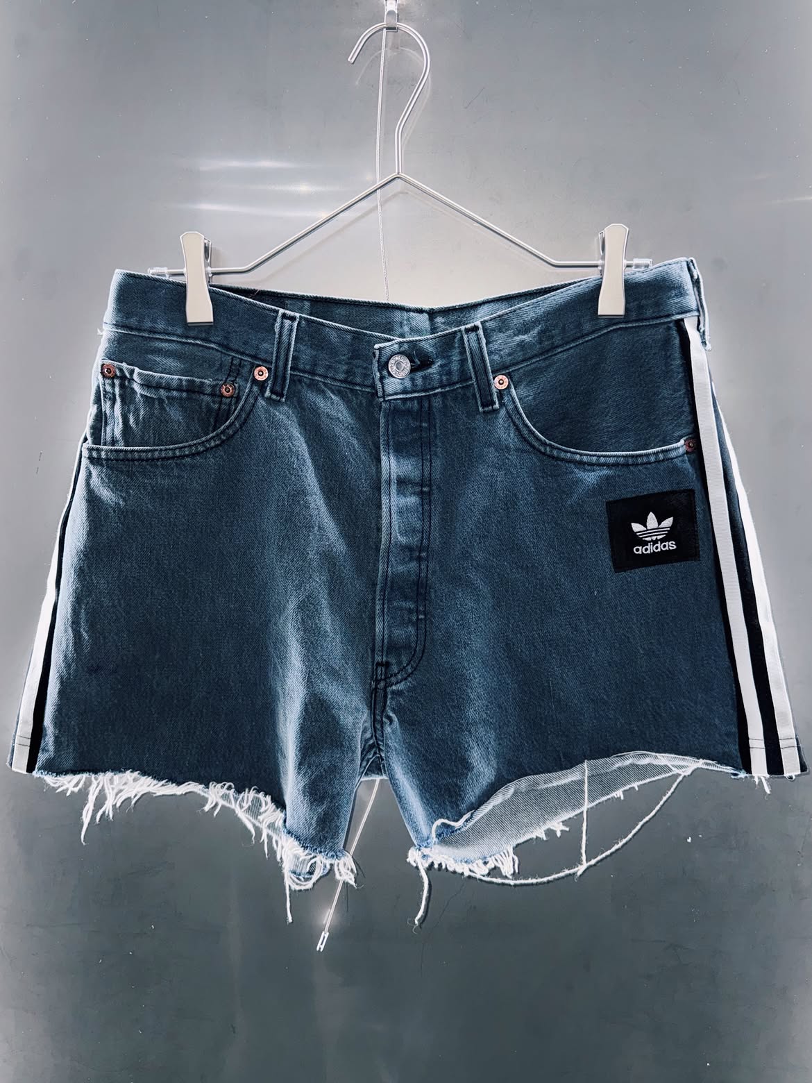 special Original Re:make adidas×LEVI'S denim short pants