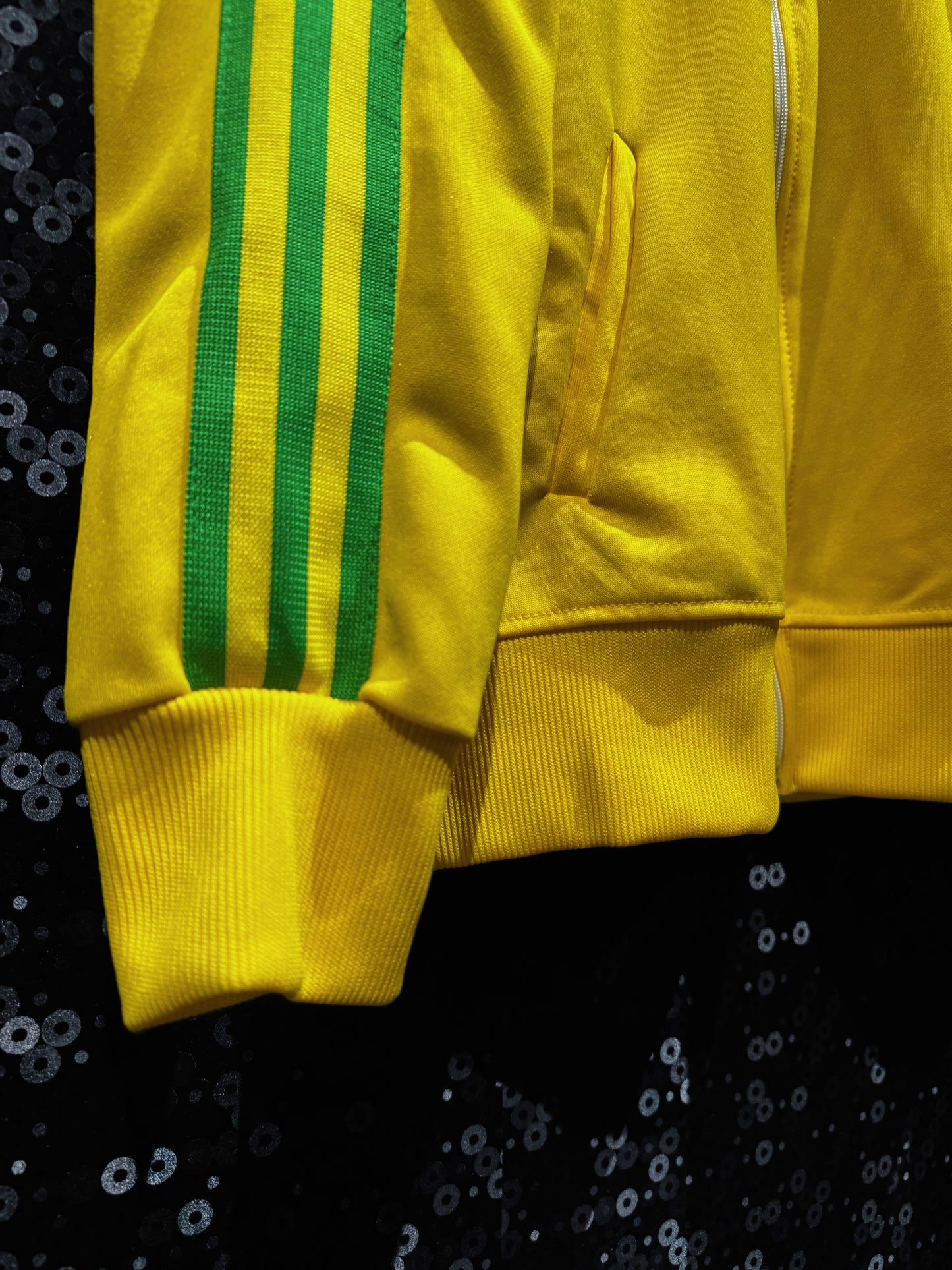 【ÆIEM】adidas originals Trefoil Back Print Yellow Track Jacket Made in U.S.A.