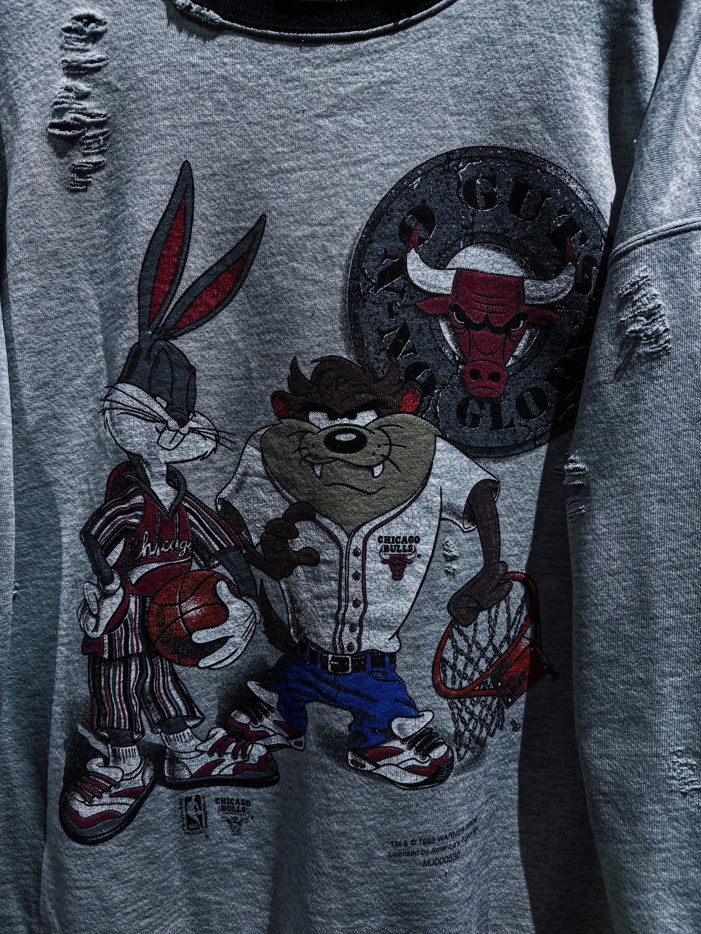 【ÆIEM】original “boro” remake Looney Tunes × Chicago Bulls sweat
