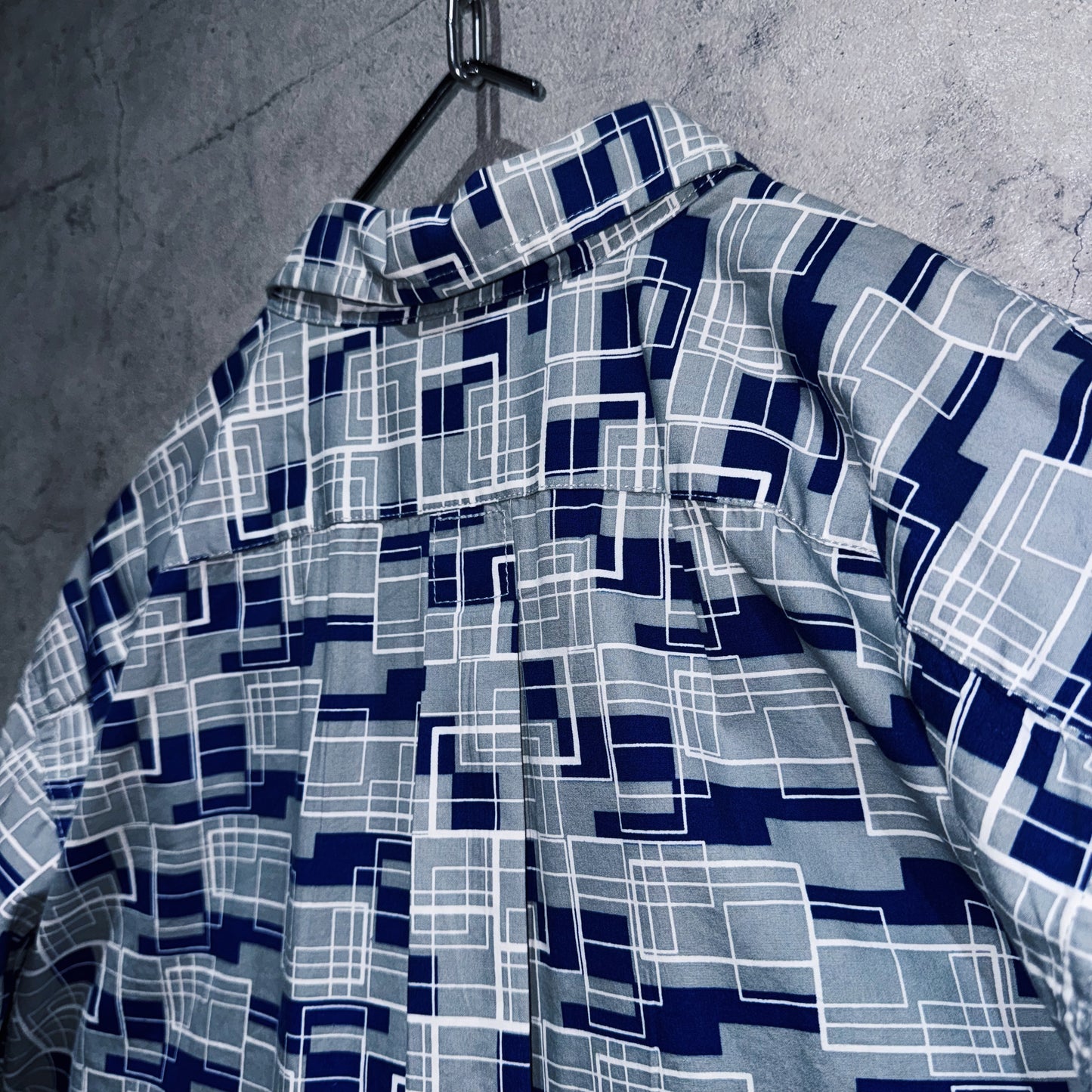 "Calvin Klein"all over pattern short sleeve shirt