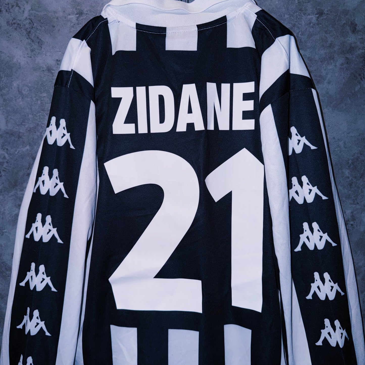 【doppio】90’s vintage “Juventus”No.21” Zidane” long sleeve game shirt
