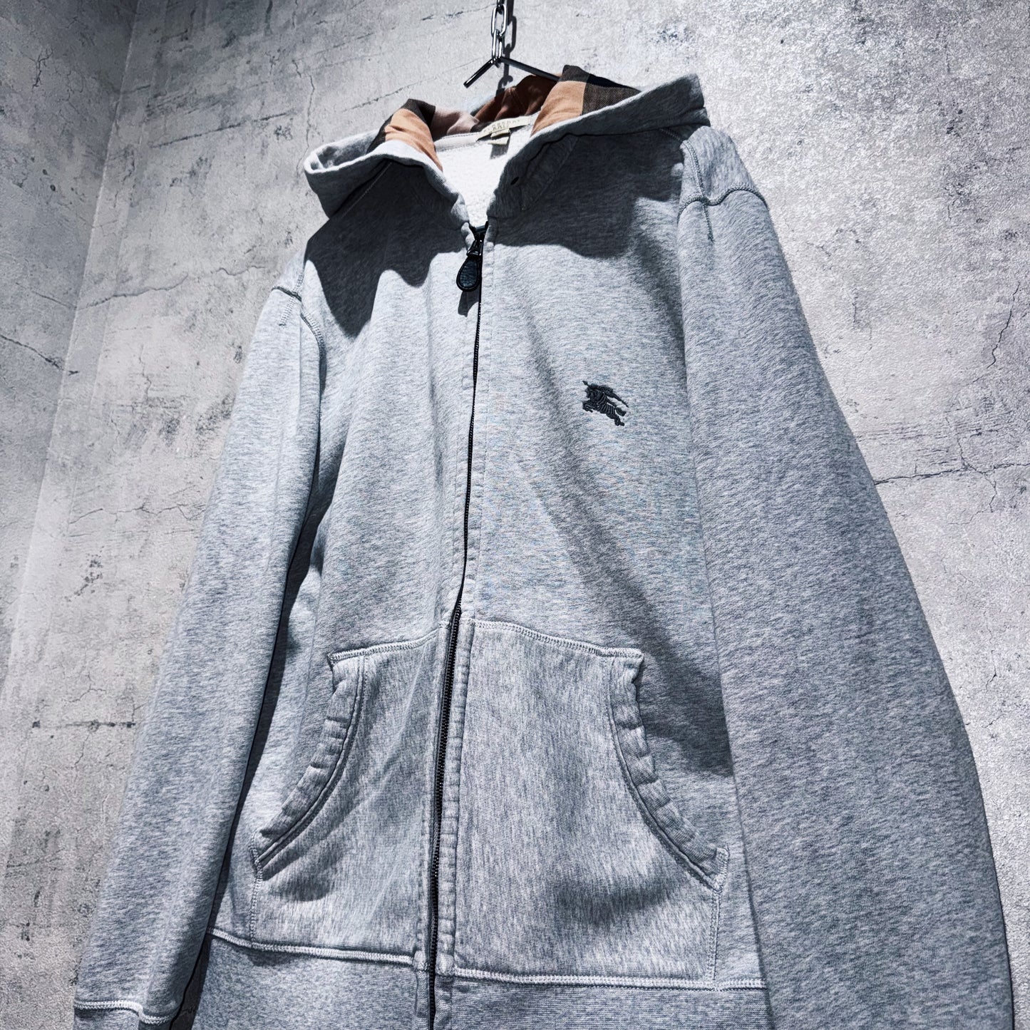 "BURBERRY"nova check pattern design zip-up hoodie