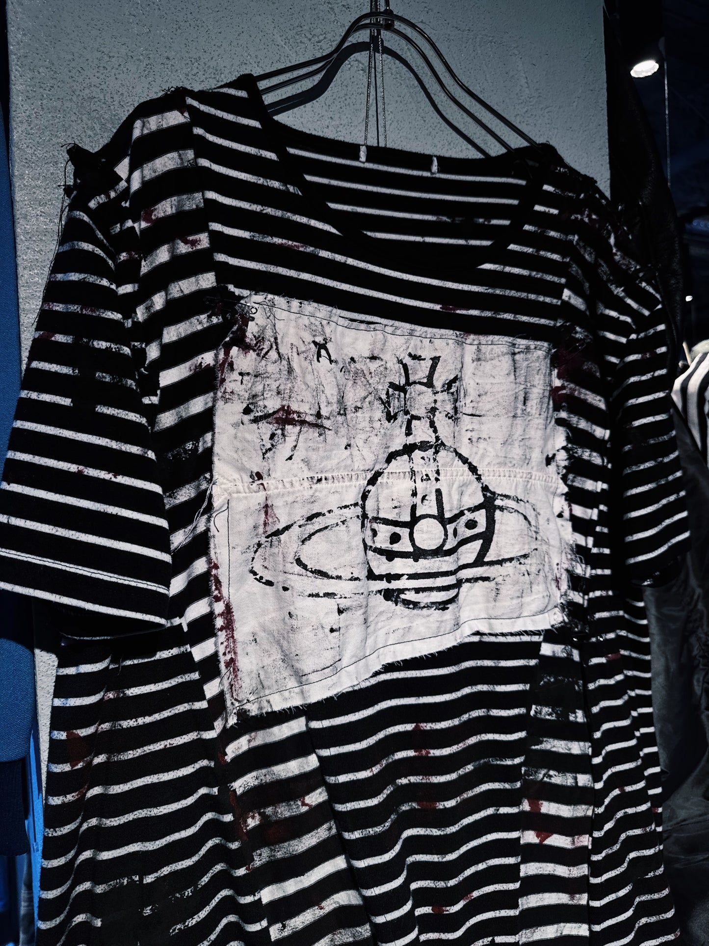 "vivid notes"The Anarchist's Layered Orbit T-shirt