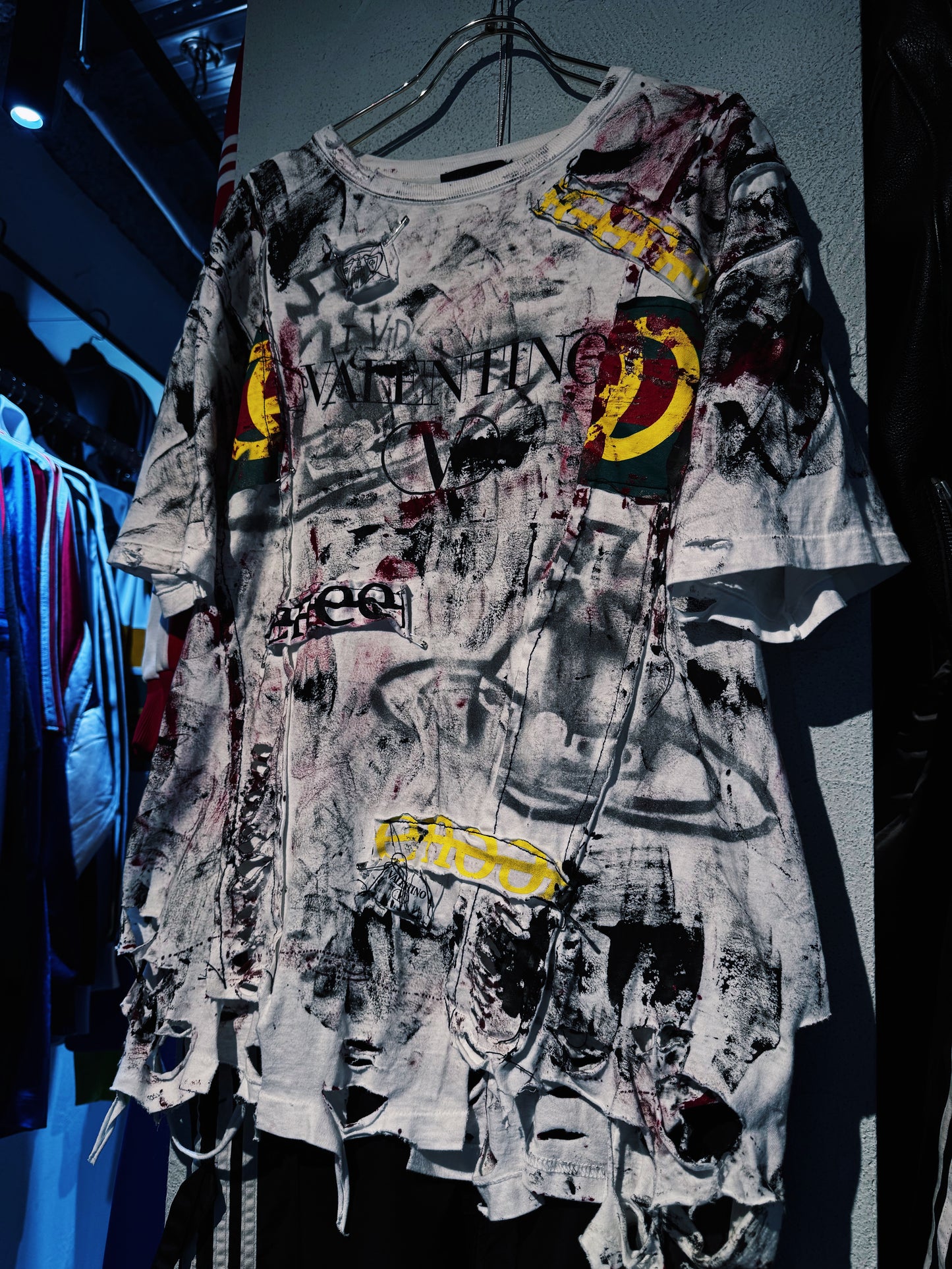 "vivid notes"chaos custom design Layered Orbit T-shirt