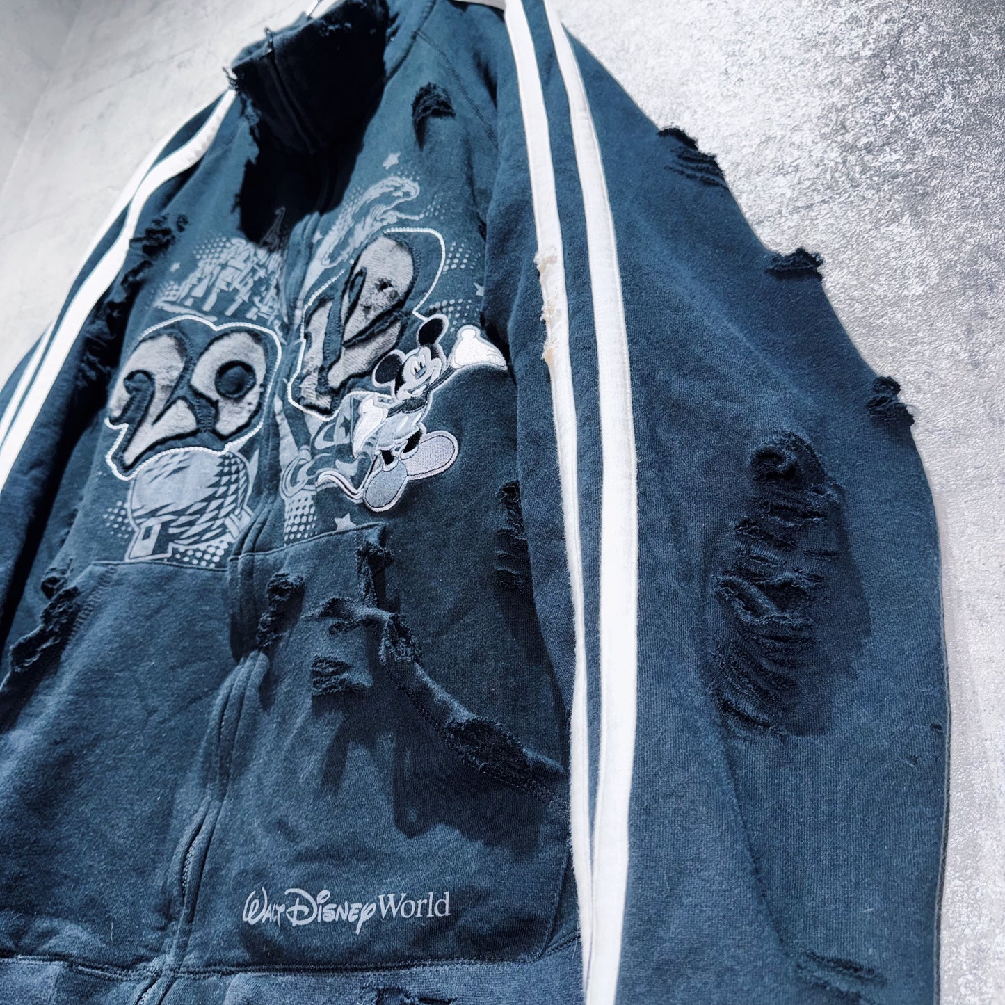 2012"Disney"WDW graphic design boro custom track jacket