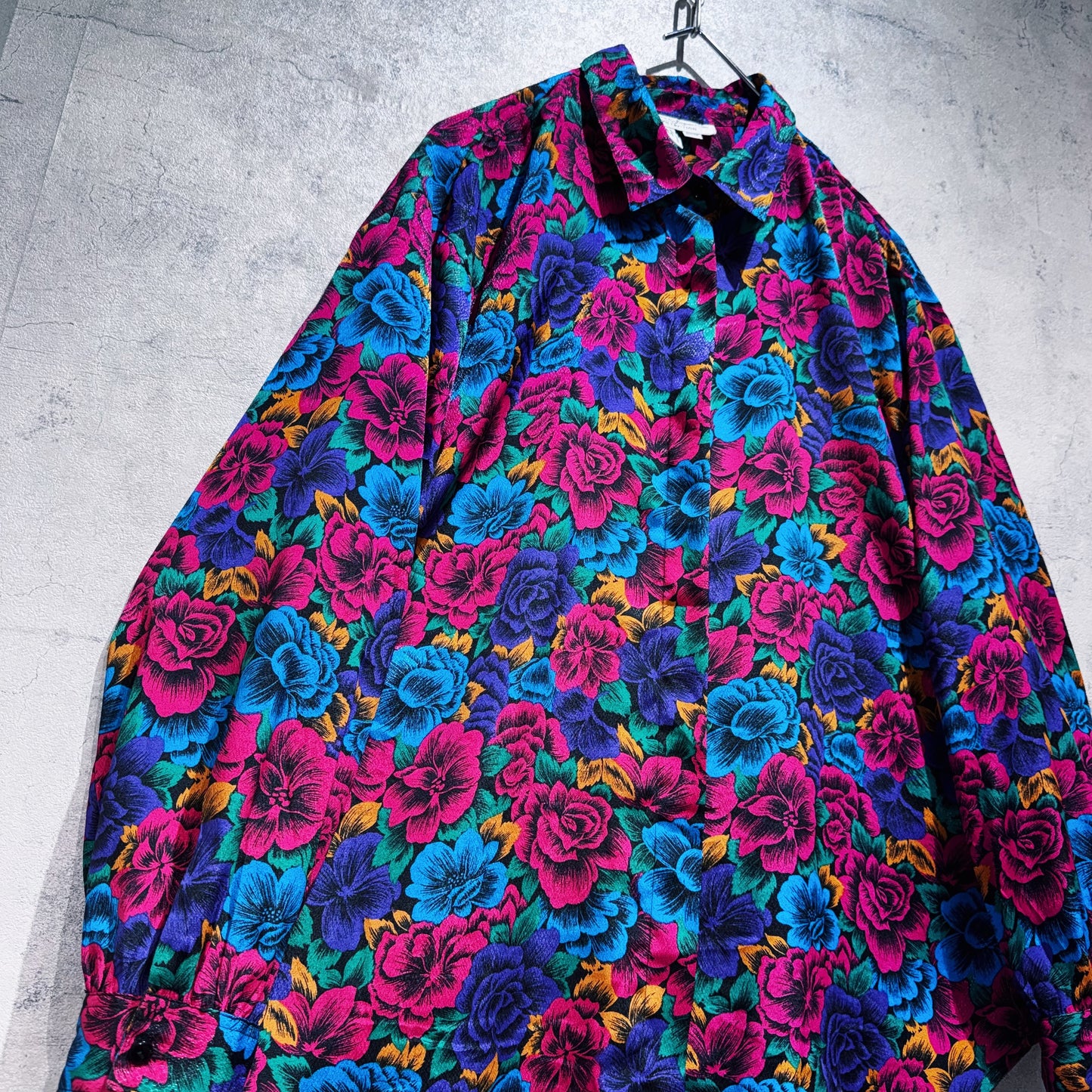 beautiful flower pattern design loose shirt