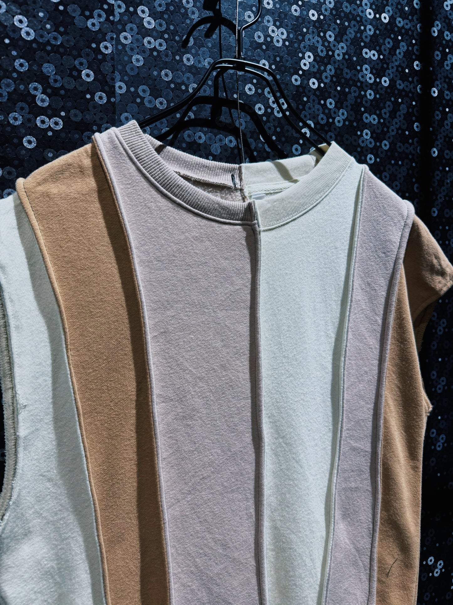 【ÆIEM】再倖築 “Earth Tone Multi Docking” No Sleeve T-Shirt