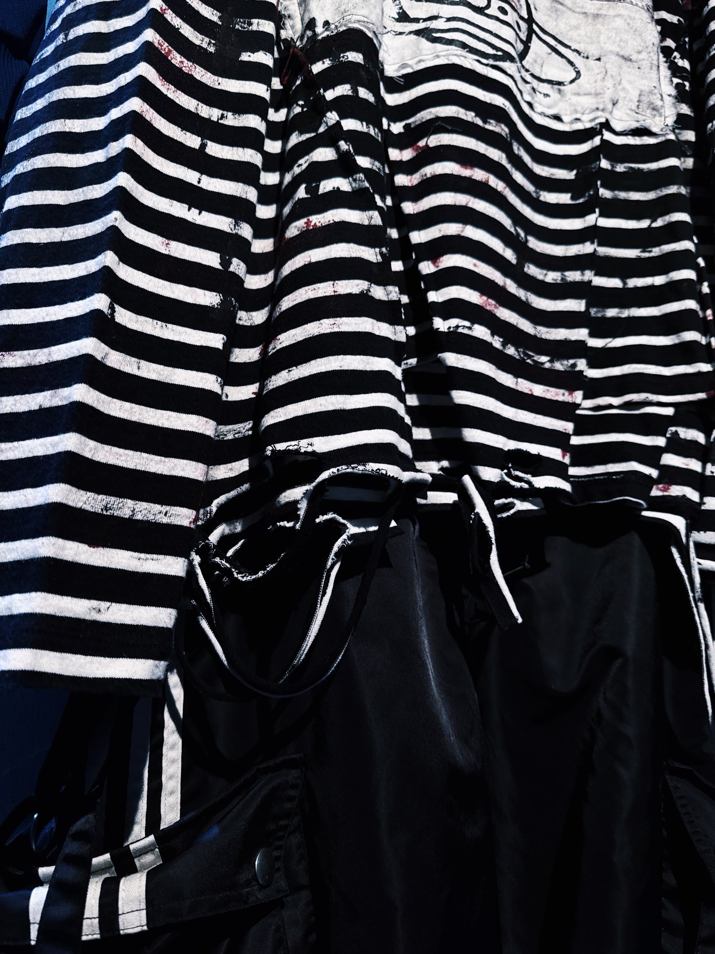 "vivid notes"The Anarchist's Layered Orbit border long sleeve T shirt