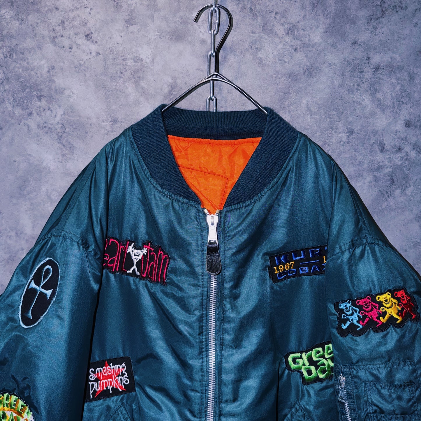 【doppio】vintage band logo patch design MA-1 jacket