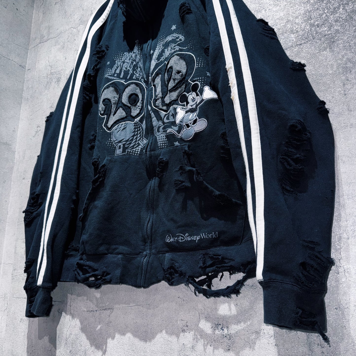 2012"Disney"WDW graphic design boro custom track jacket