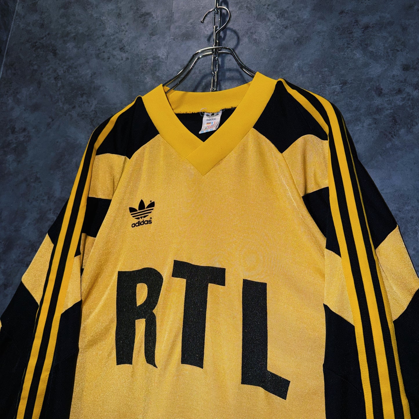 【doppio】90’s vintage “FC Sochaux-Montbéliard” three stripe design long sleeve game shirt