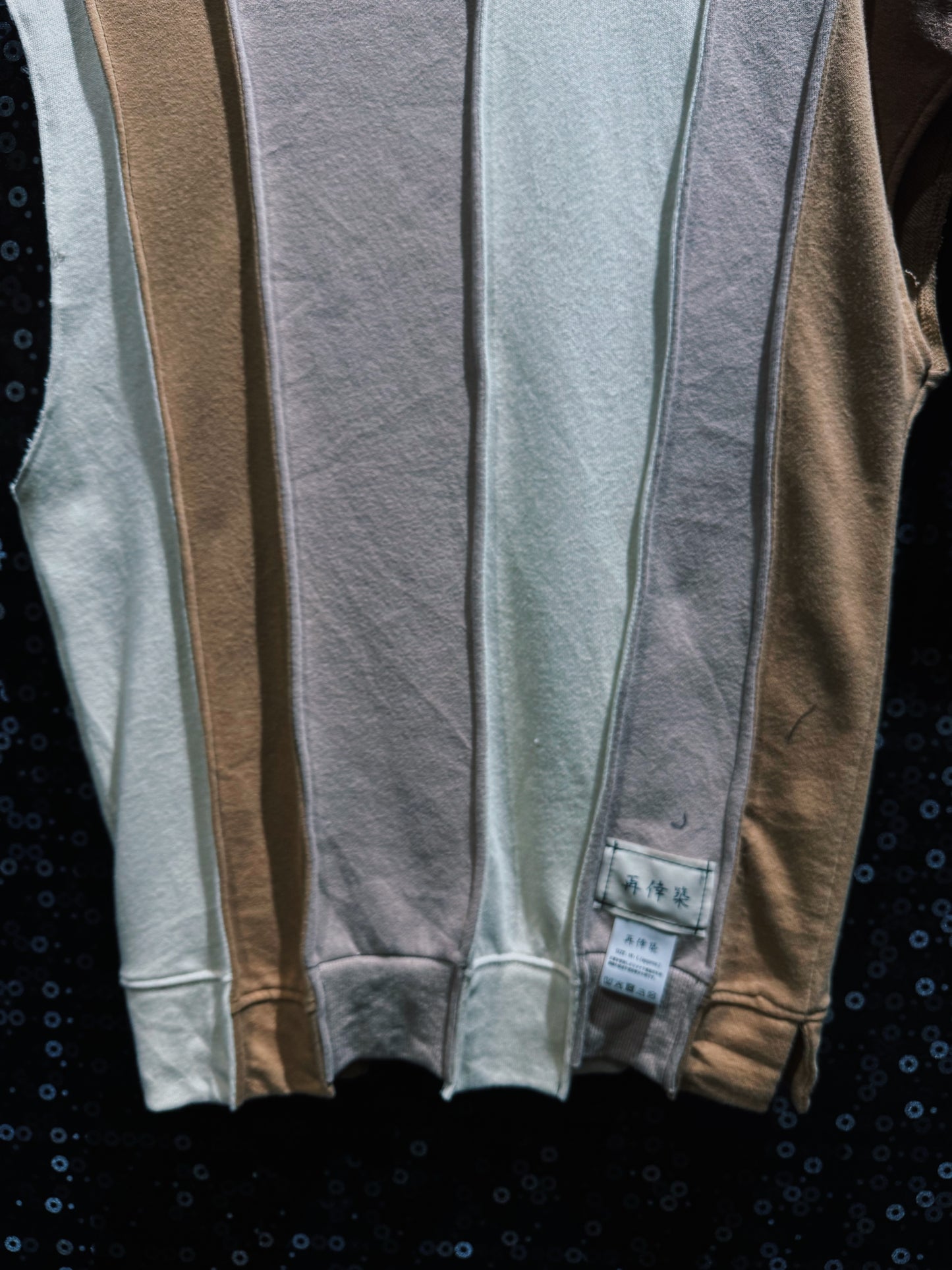 【ÆIEM】再倖築 “Earth Tone Multi Docking” No Sleeve T-Shirt