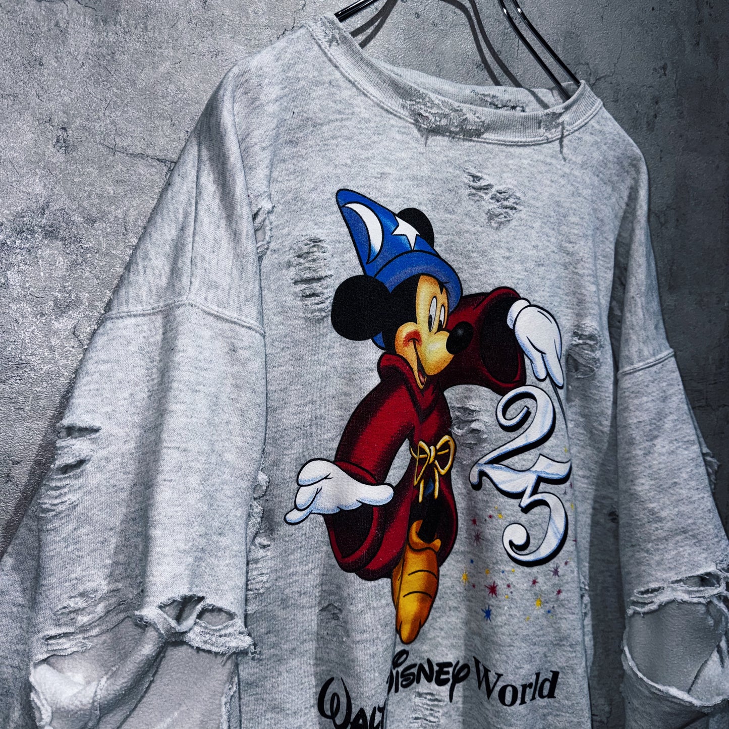 90's"Disney"25 anniversary graphic design boro custom pullover sweat