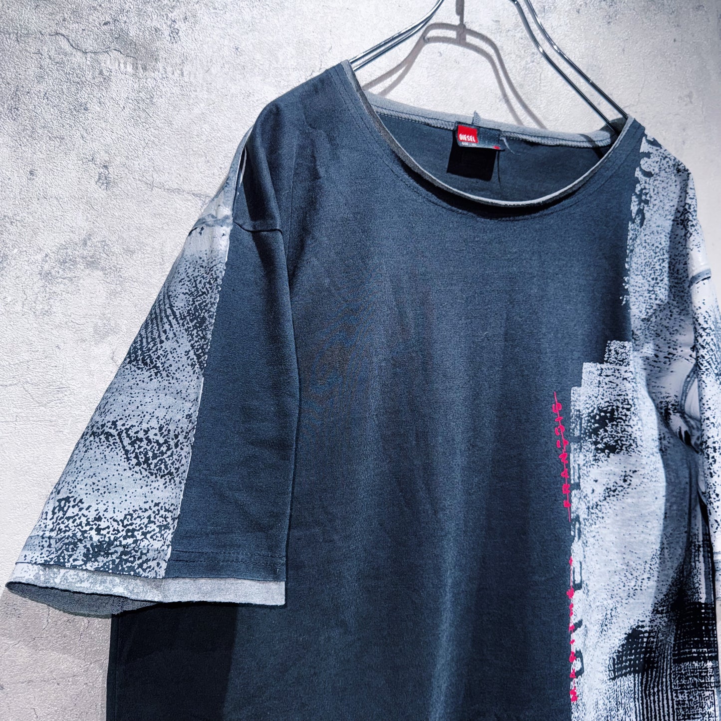 "DIESEL"coating like design box silhouette T shirt