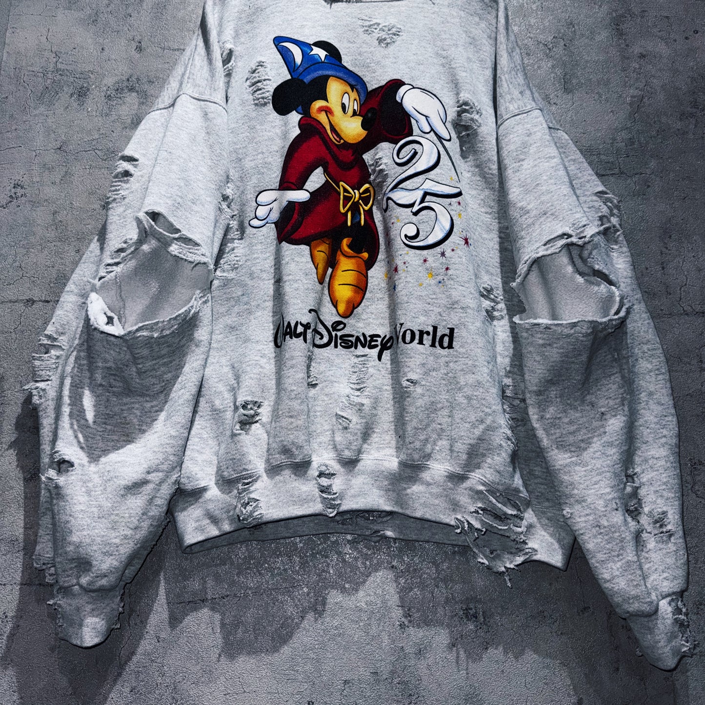90's"Disney"25 anniversary graphic design boro custom pullover sweat