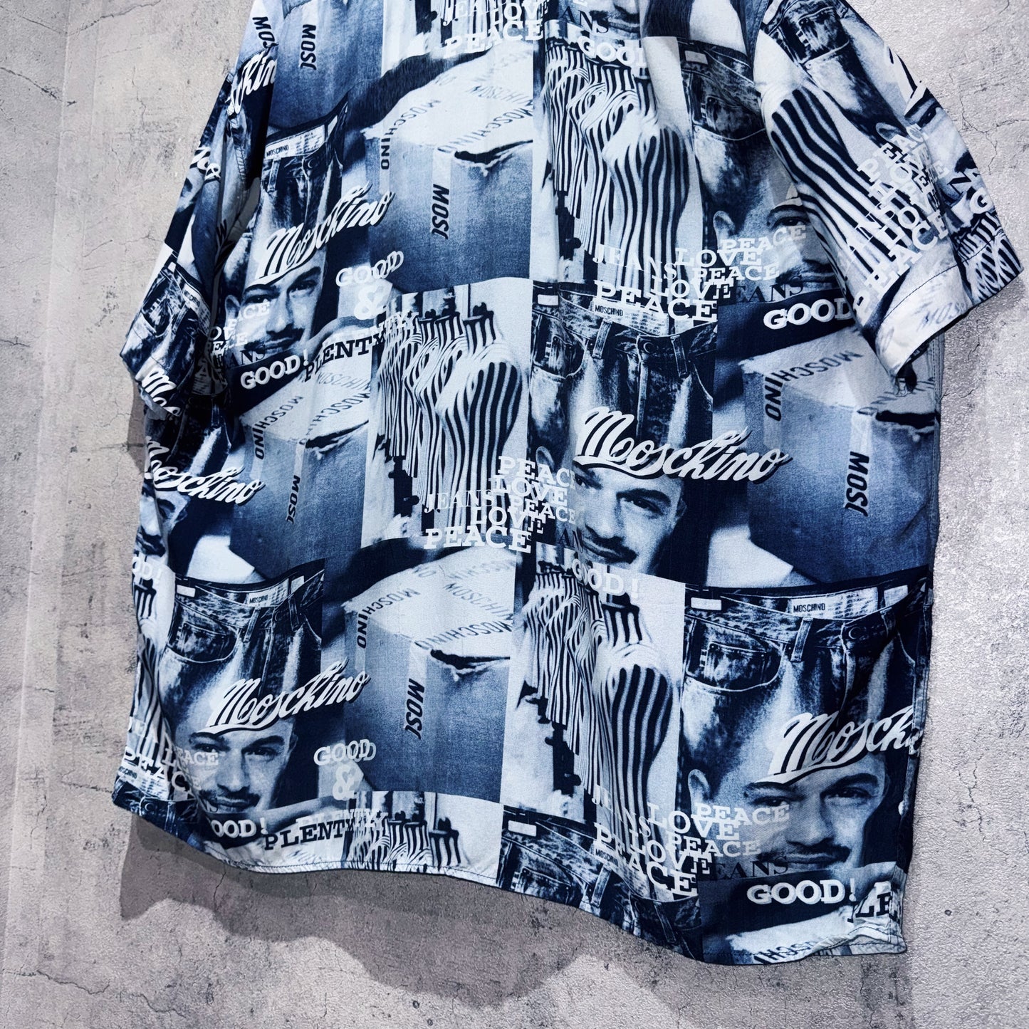 "MOSCHINO"all over pattern design short sleeve shirt